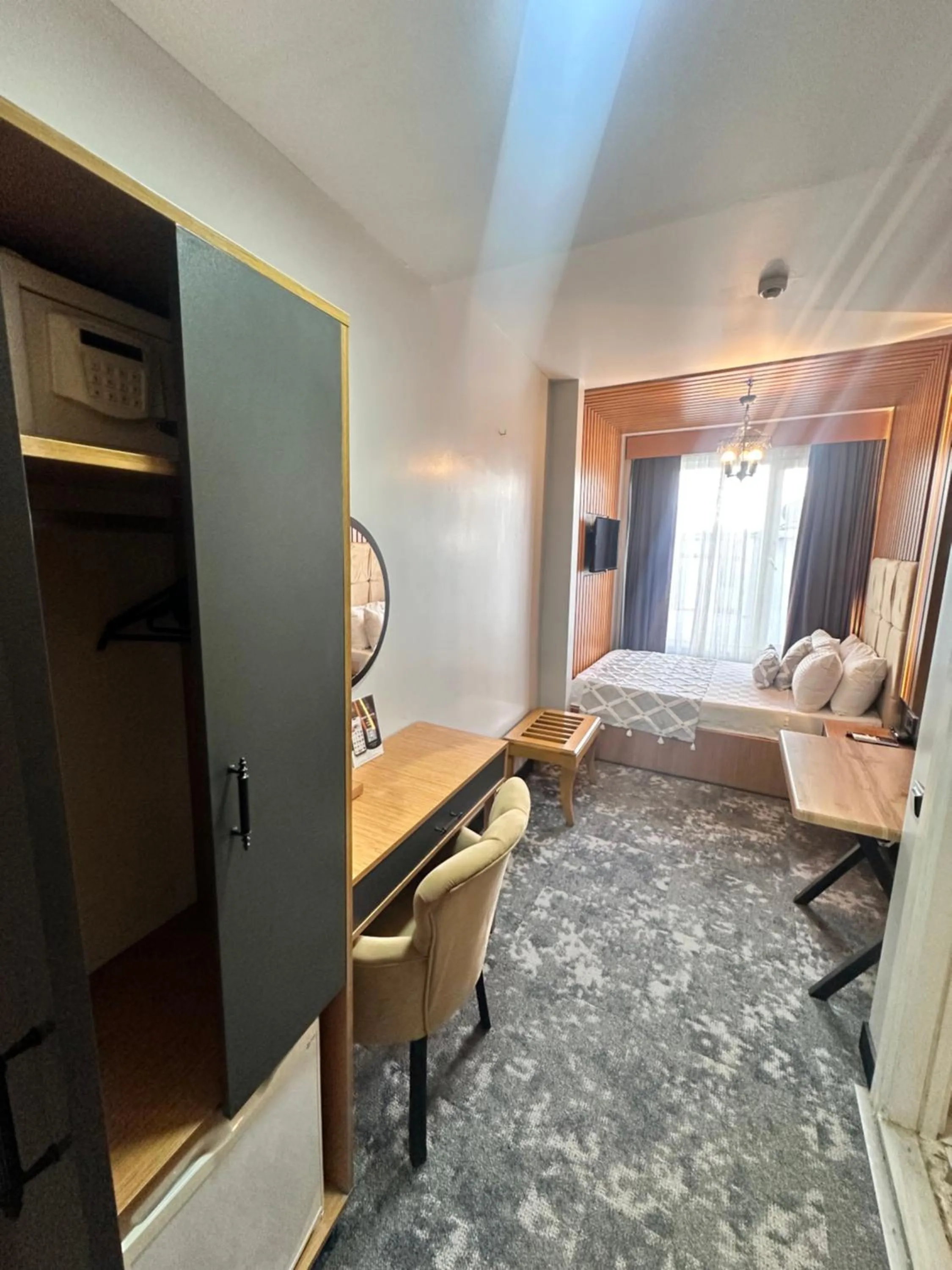 Bed in Taksim Cetinkaya Suite