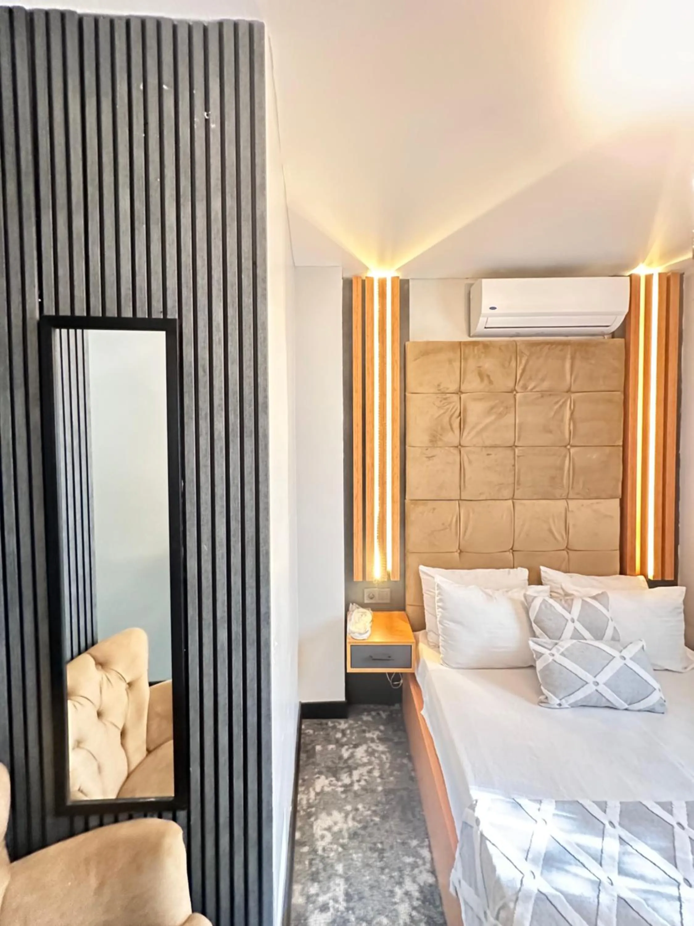 Bed in Taksim Cetinkaya Suite