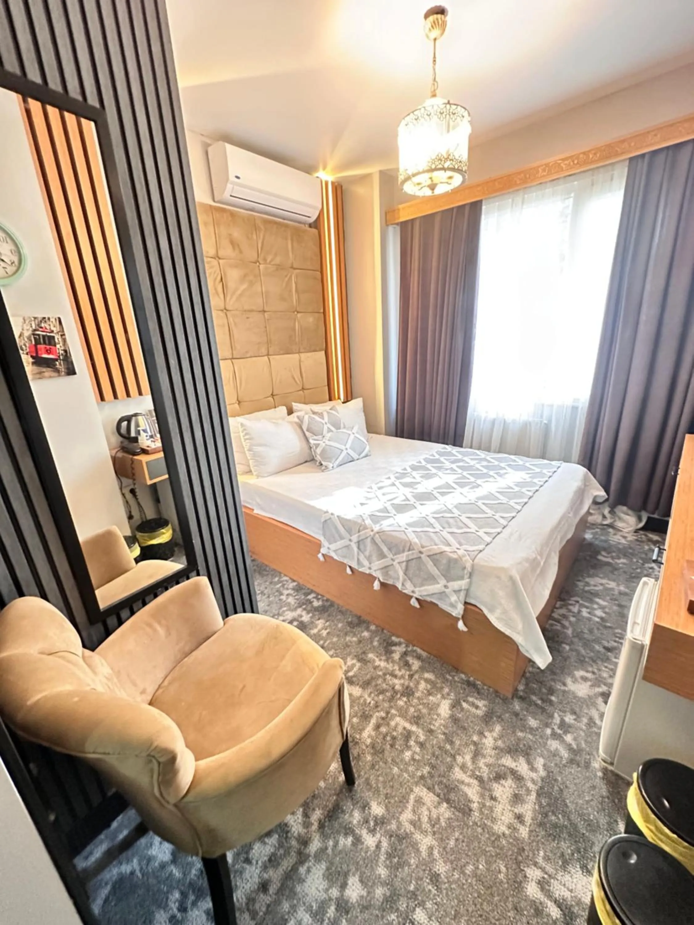 Bed in Taksim Cetinkaya Suite