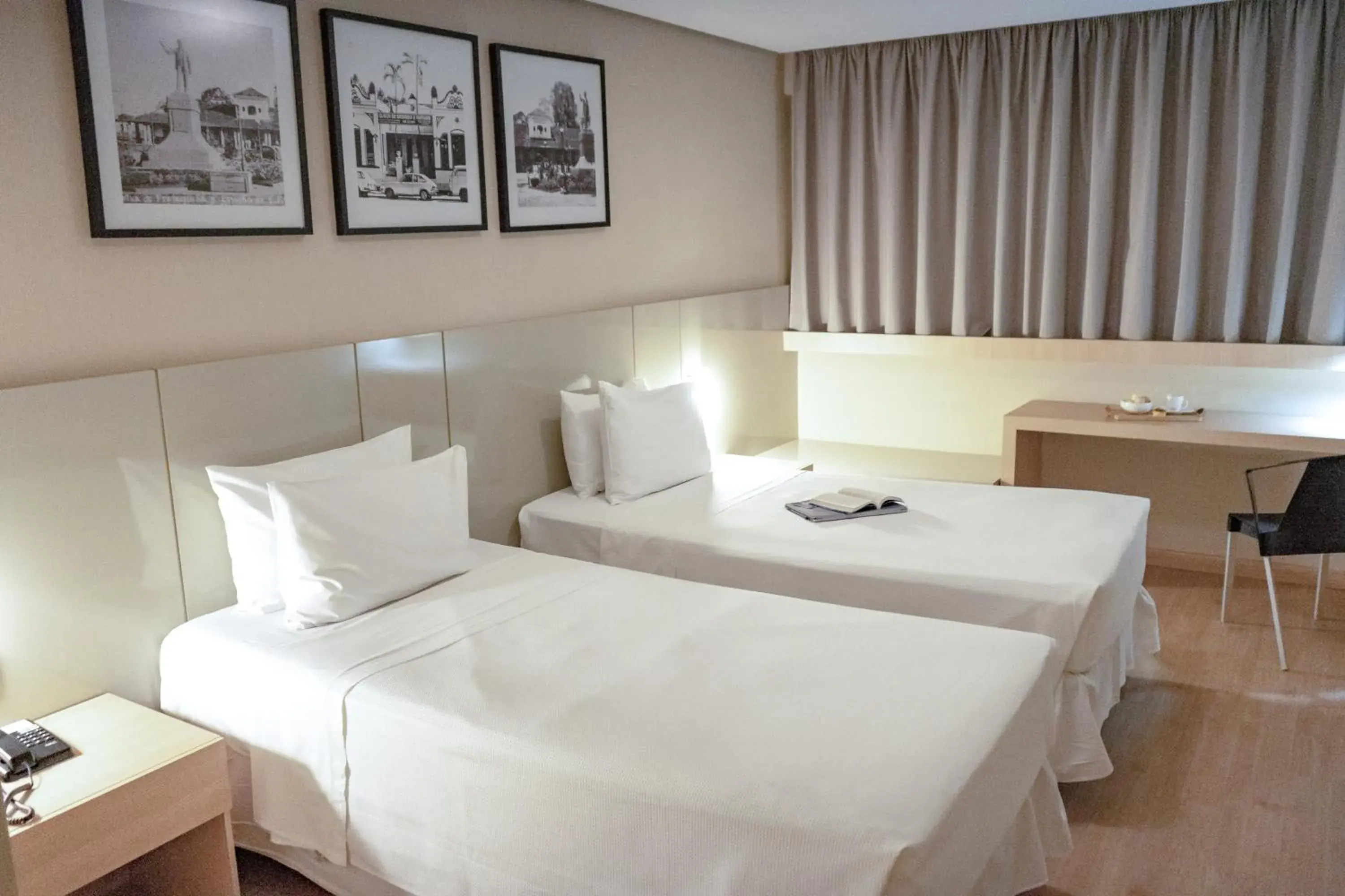 Luxury Twin - single occupancy - 2 Single Beds in Intercity Montes Claros Luxury Twin - single occupancy - 2 Single Beds in Intercity Montes Claros