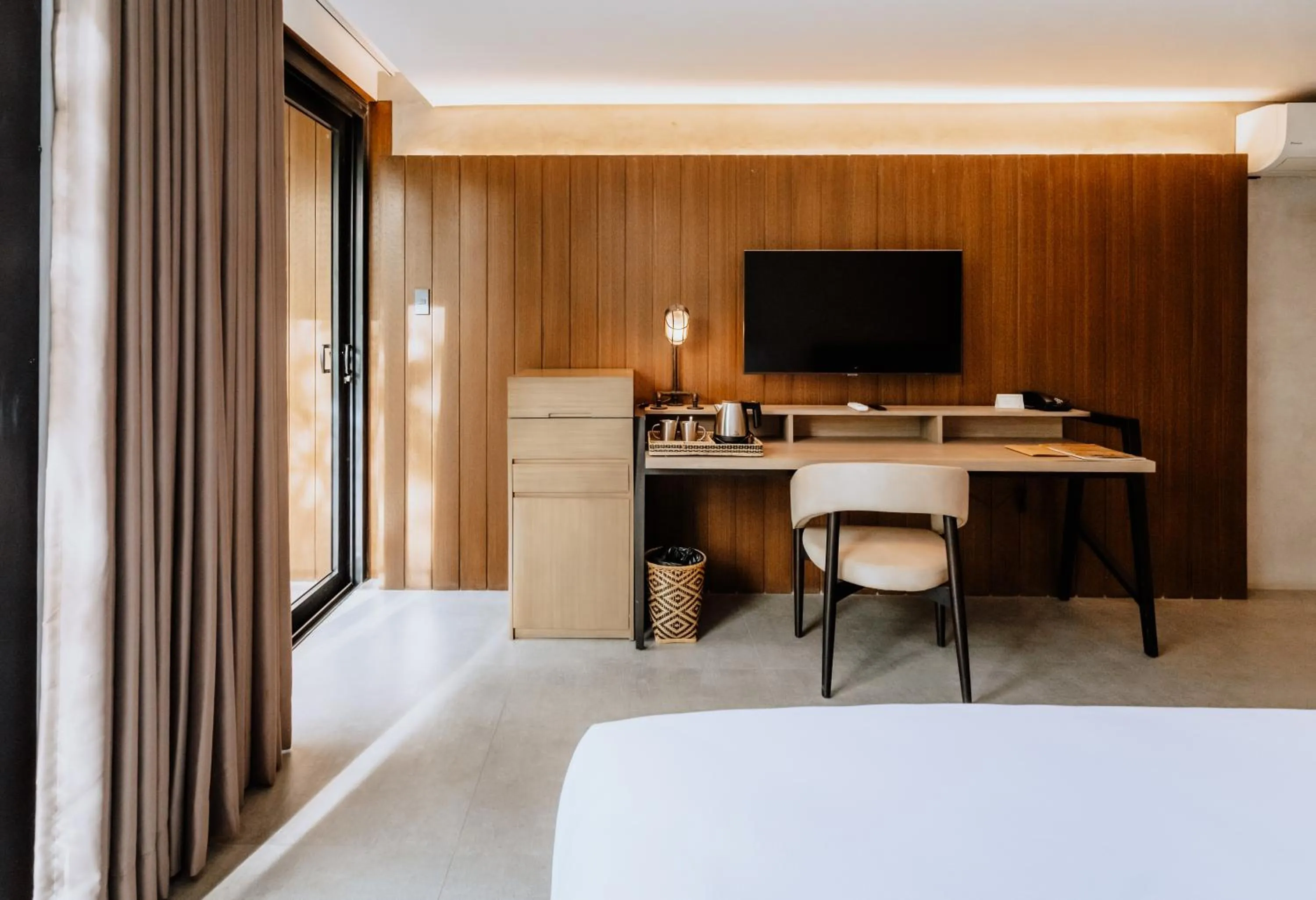 Bed in The Funny Lion - Coron