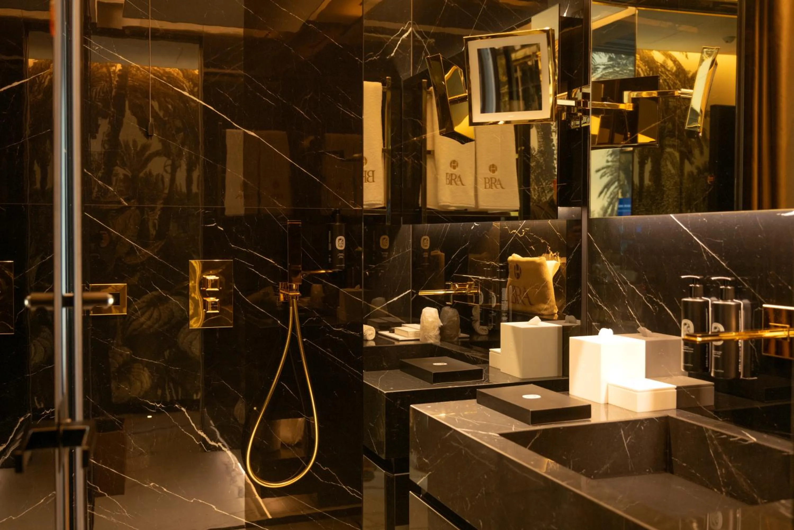 Bathroom in Bra Hotel