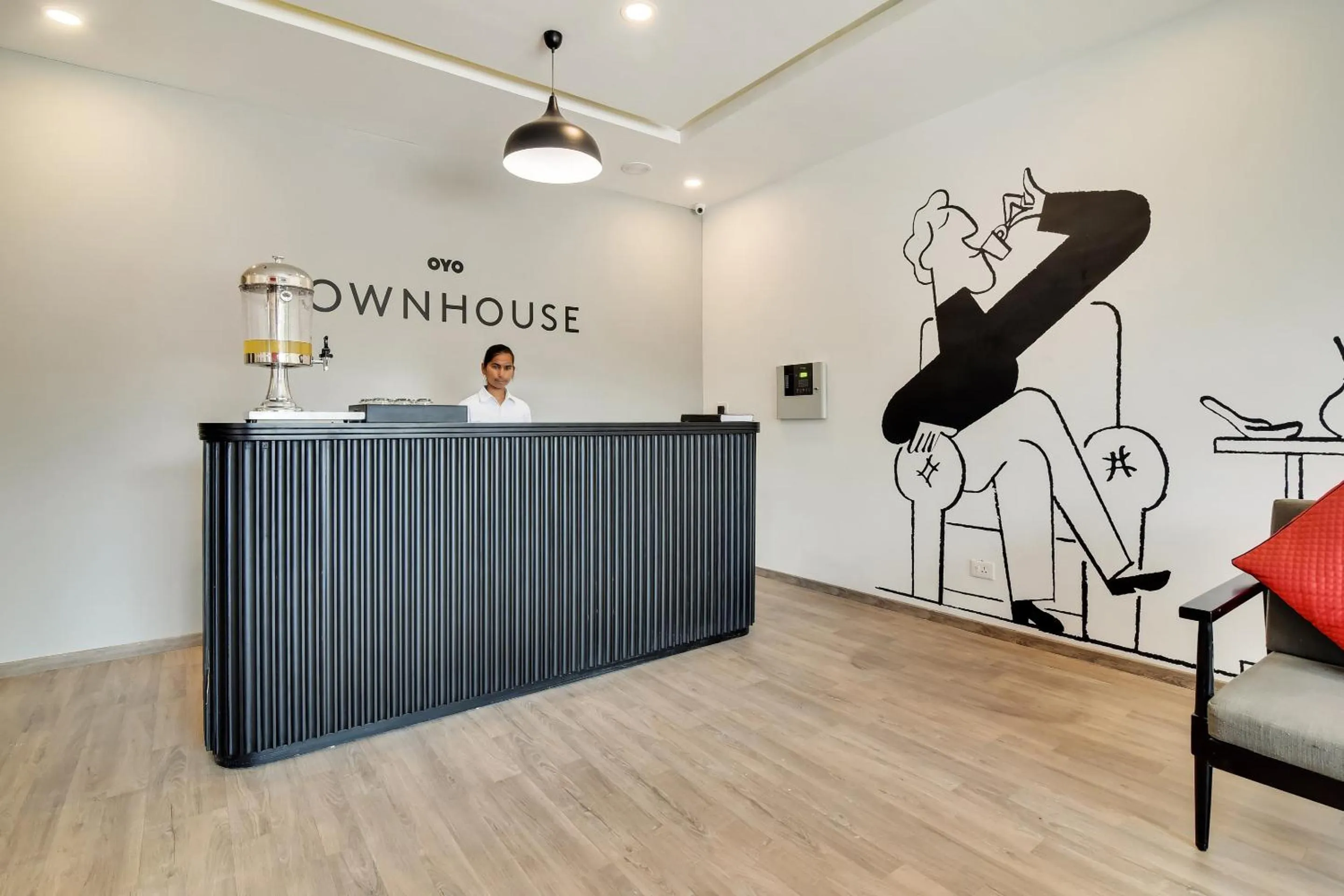 Lobby or reception in Townhouse Perfect Stay Near Kauvery Hospital