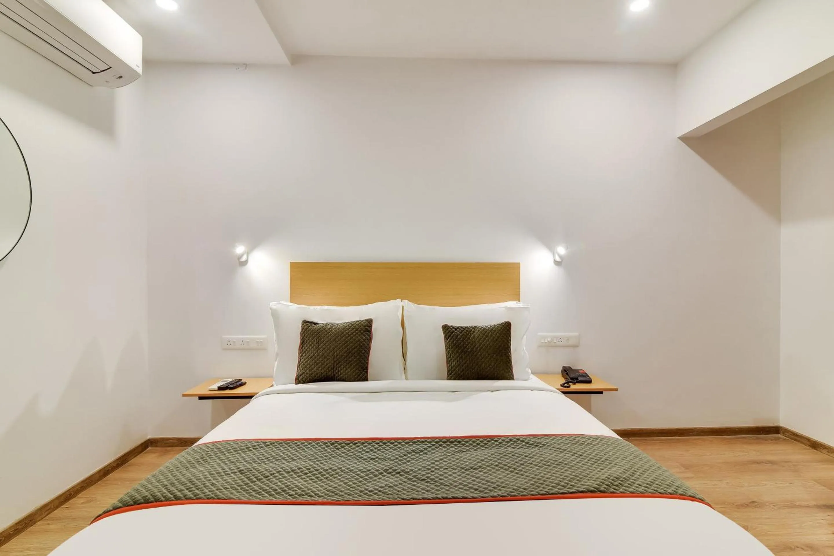 Bedroom, Bed in Townhouse Perfect Stay Near Kauvery Hospital