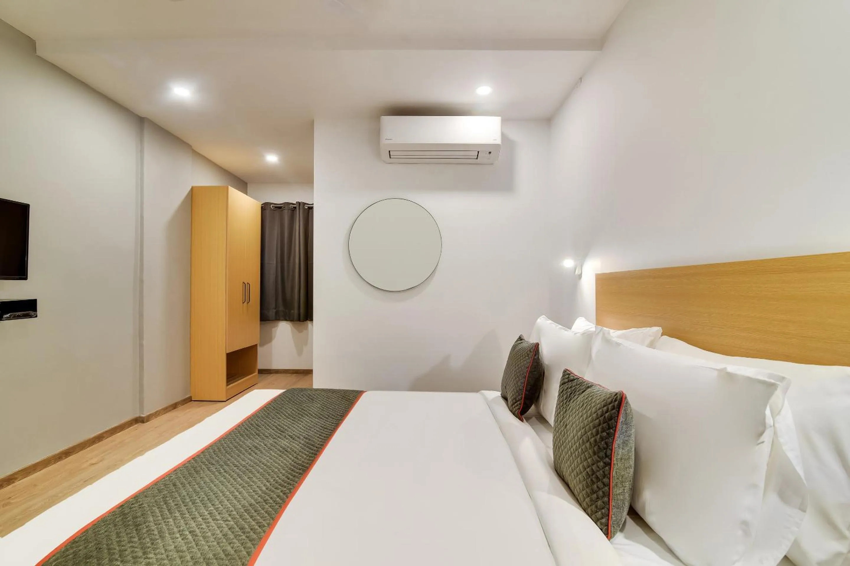 Bedroom, Bed in Townhouse Perfect Stay Near Kauvery Hospital