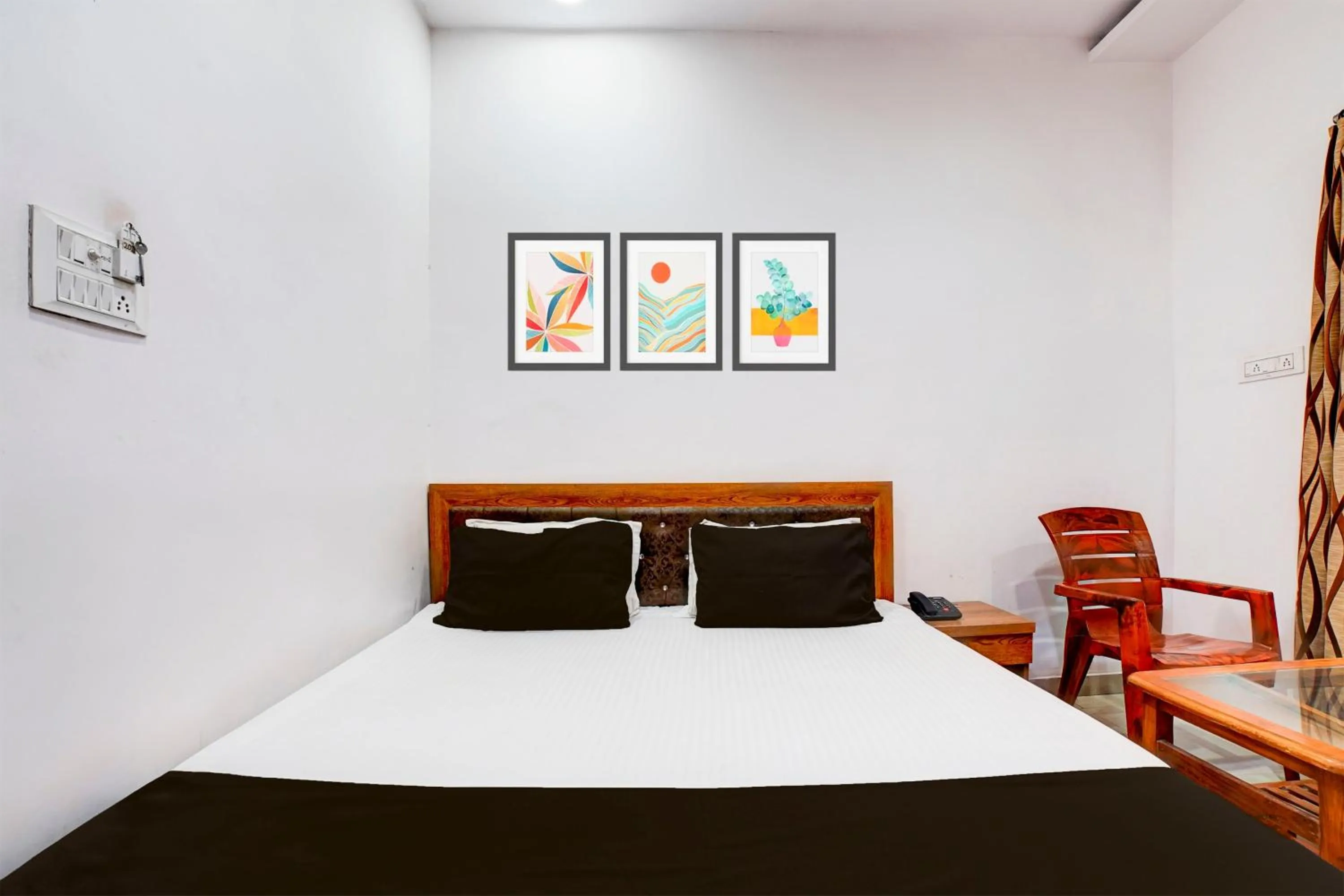 Bedroom, Bed in Hotel O Lake Link