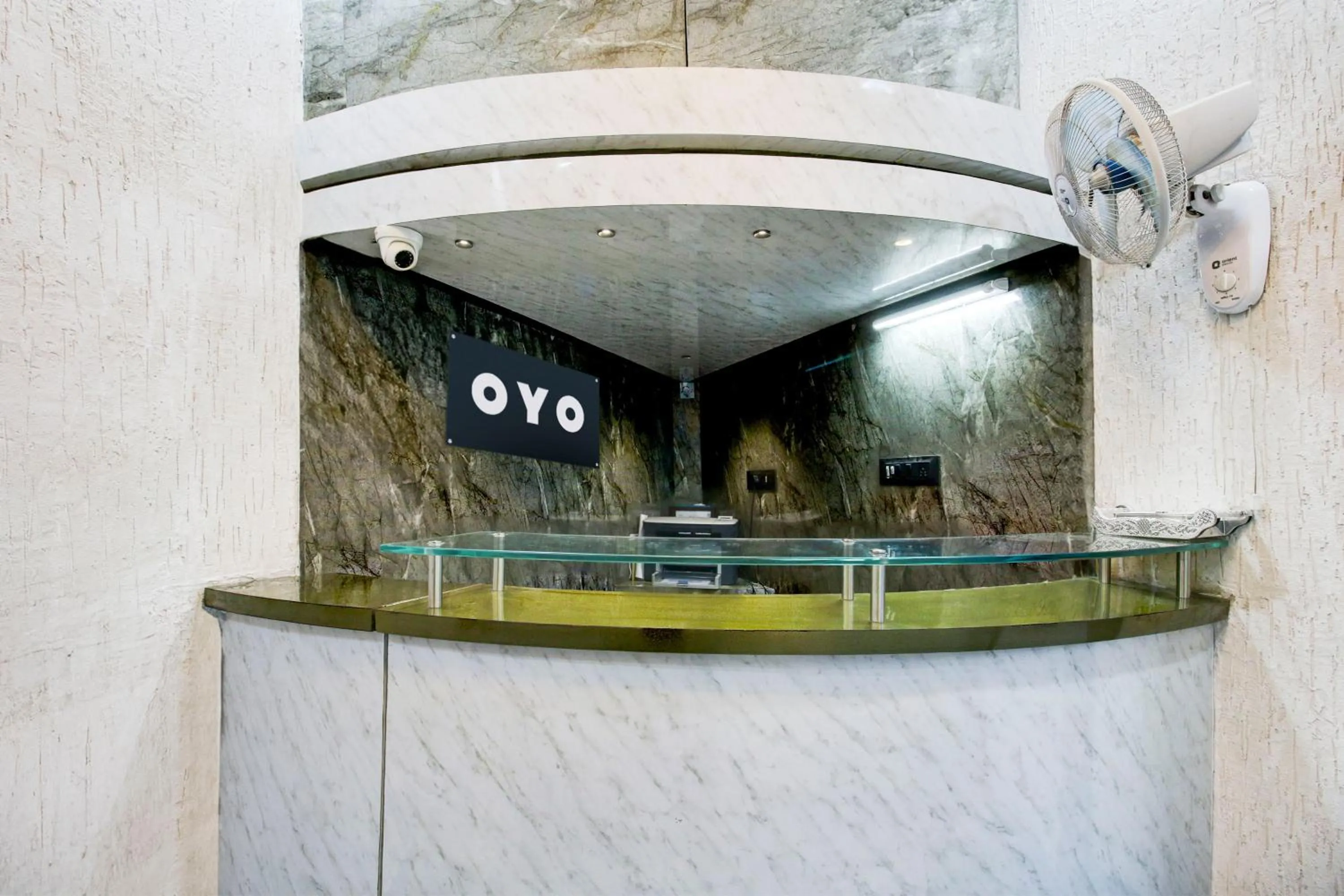 Lobby or reception in Hotel O Lake Link