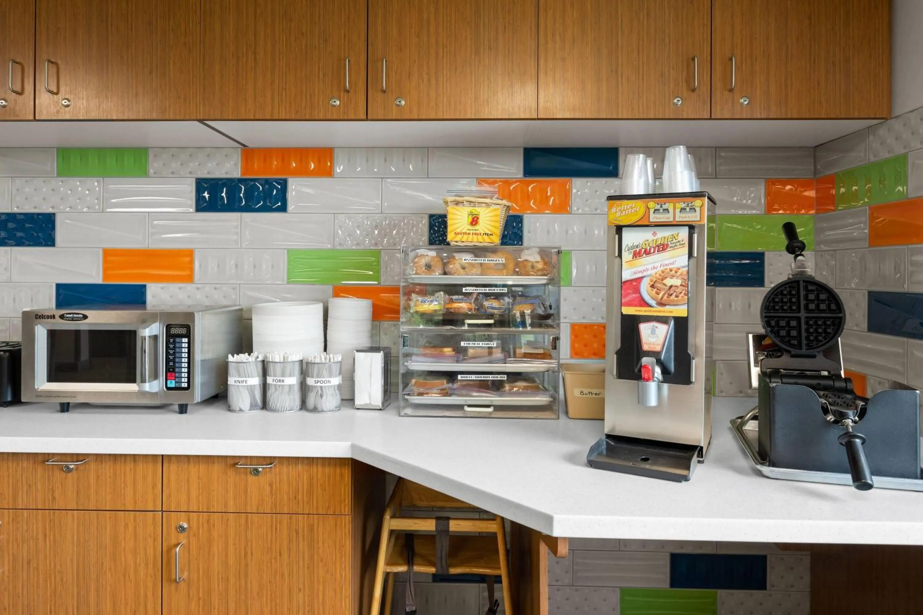 Breakfast in Super 8 by Wyndham Sault Ste Marie On