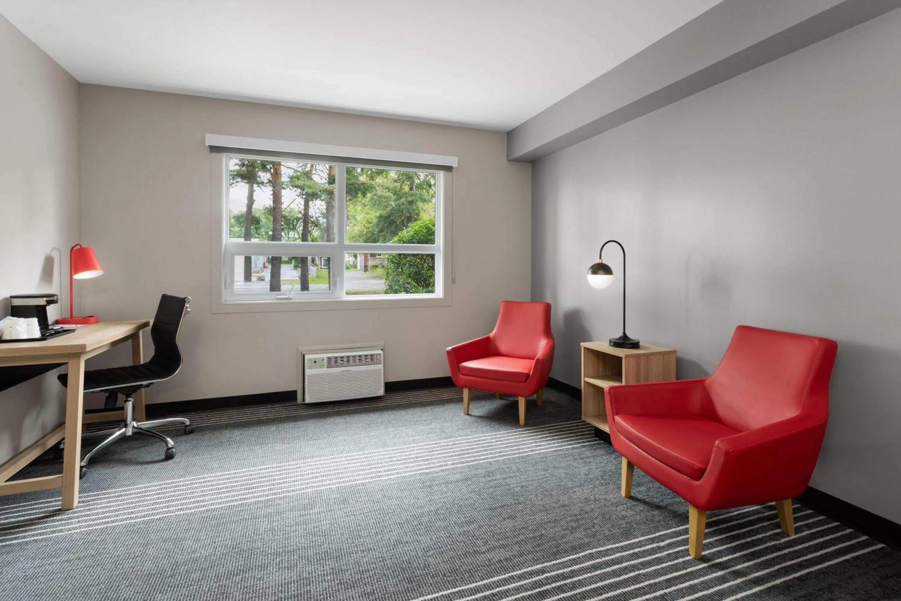 Photo of the whole room in Super 8 by Wyndham Sault Ste Marie On