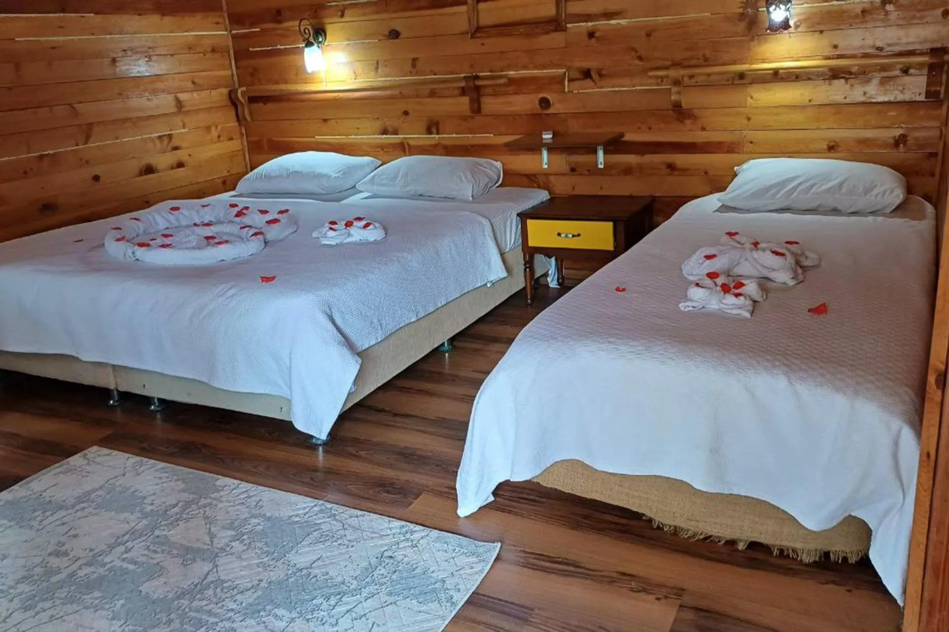 Bed in Angels Garden Hotel