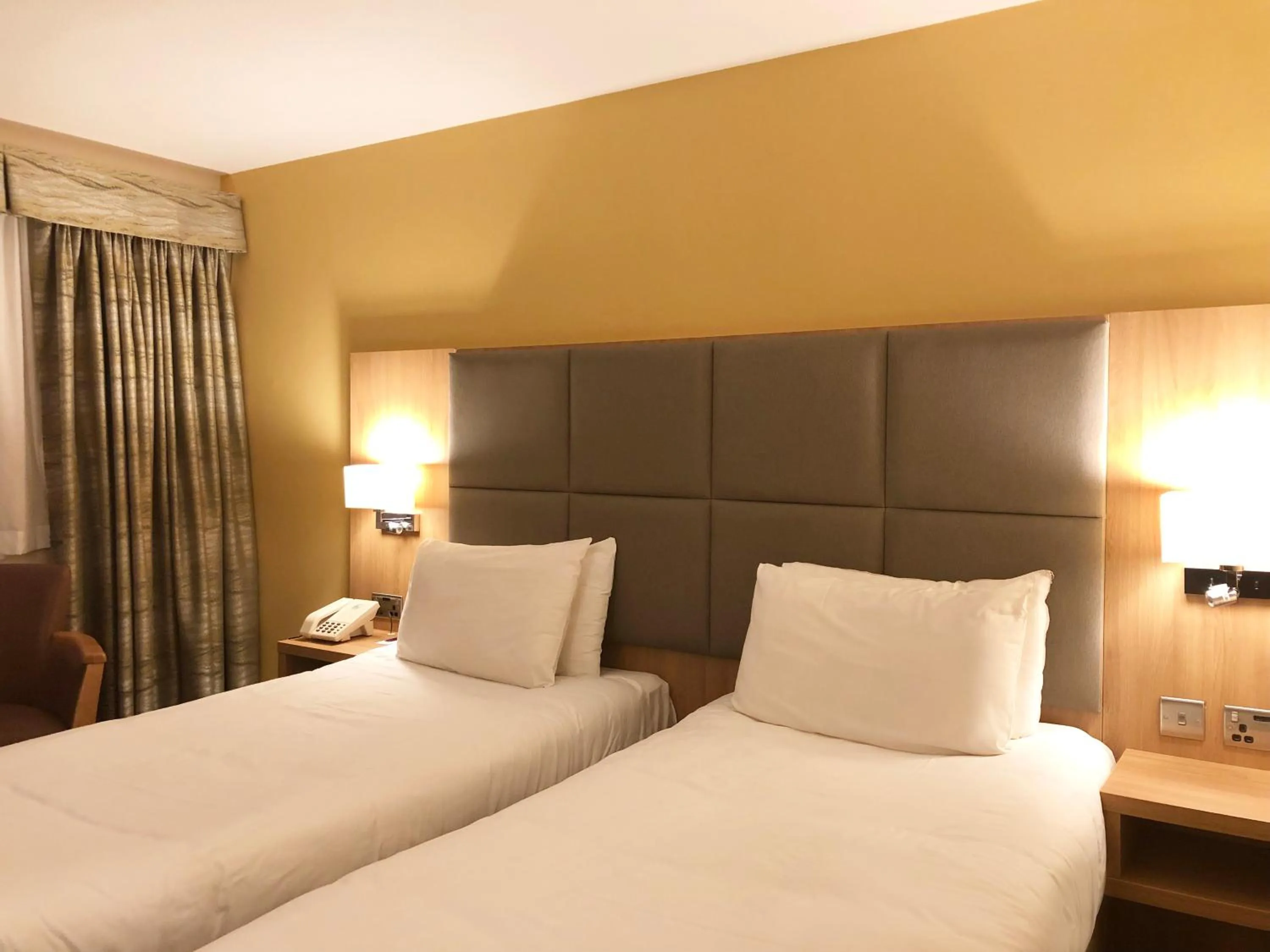 Bathroom in Mercure Hatfield Oak Hotel