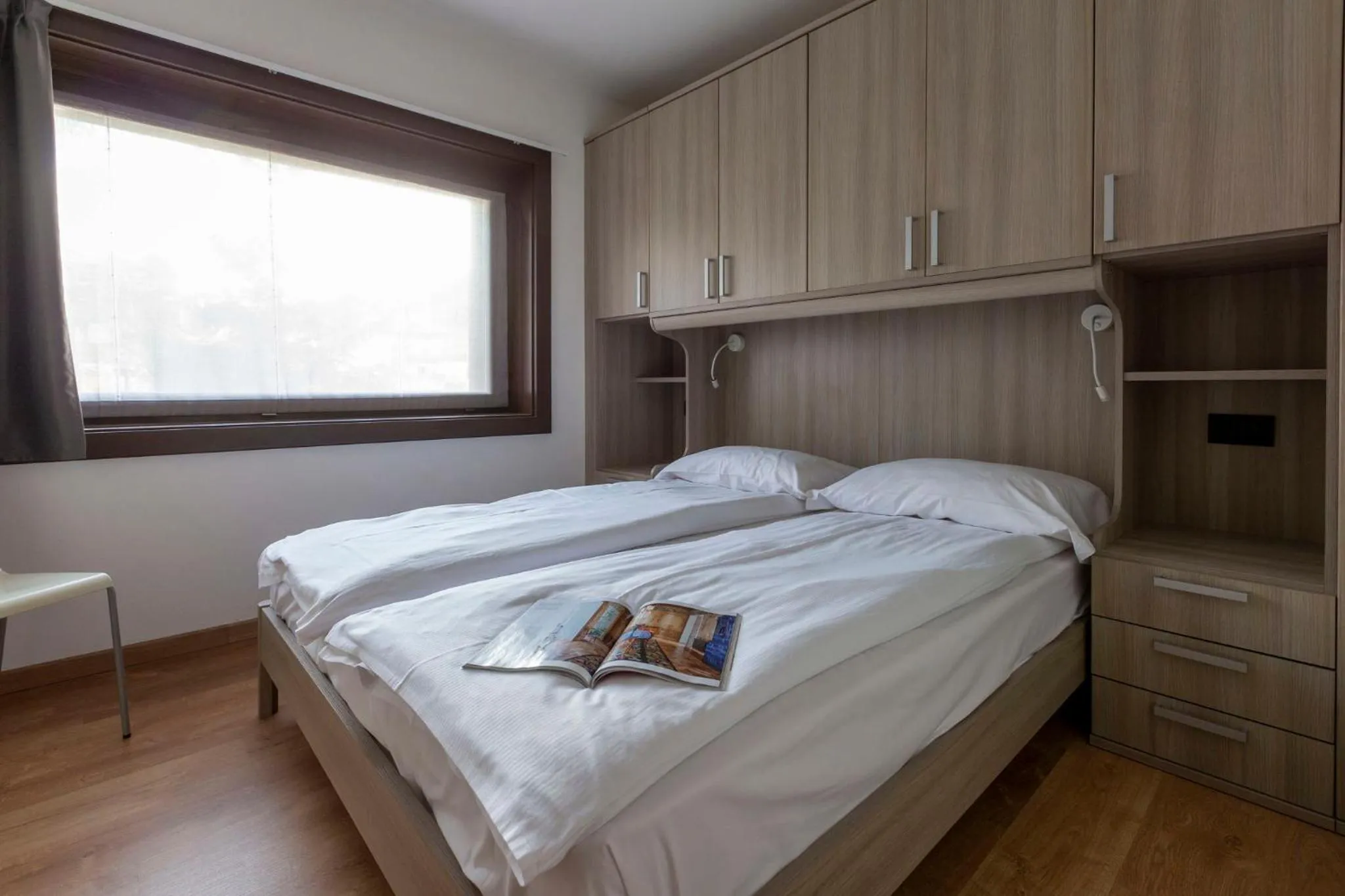 Bed in Residence Adele