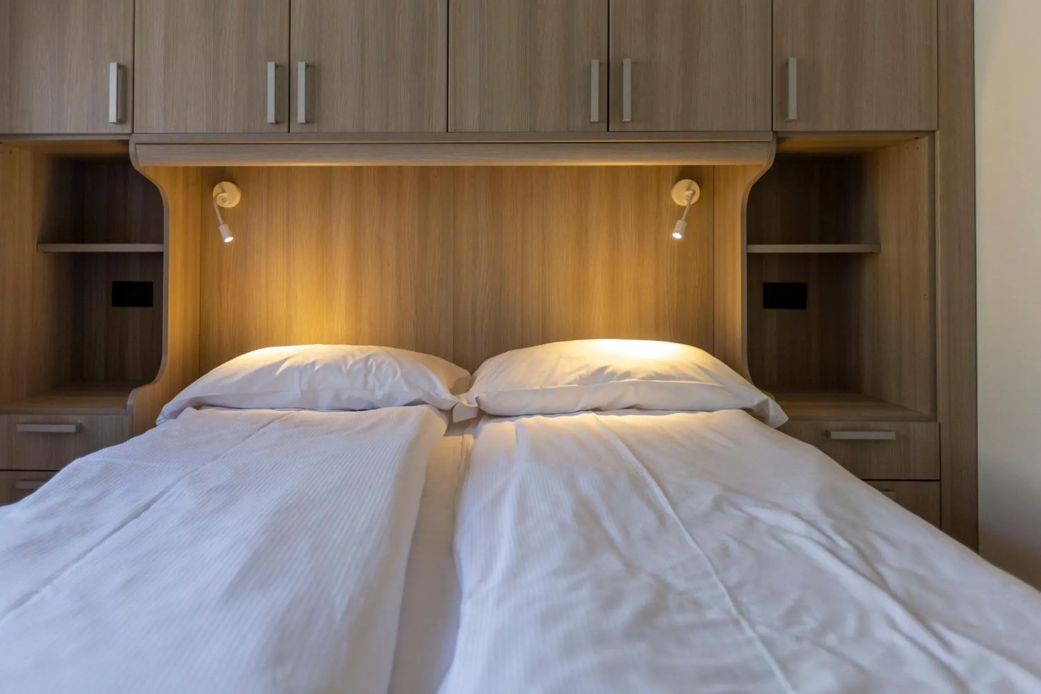 Bed in Residence Adele