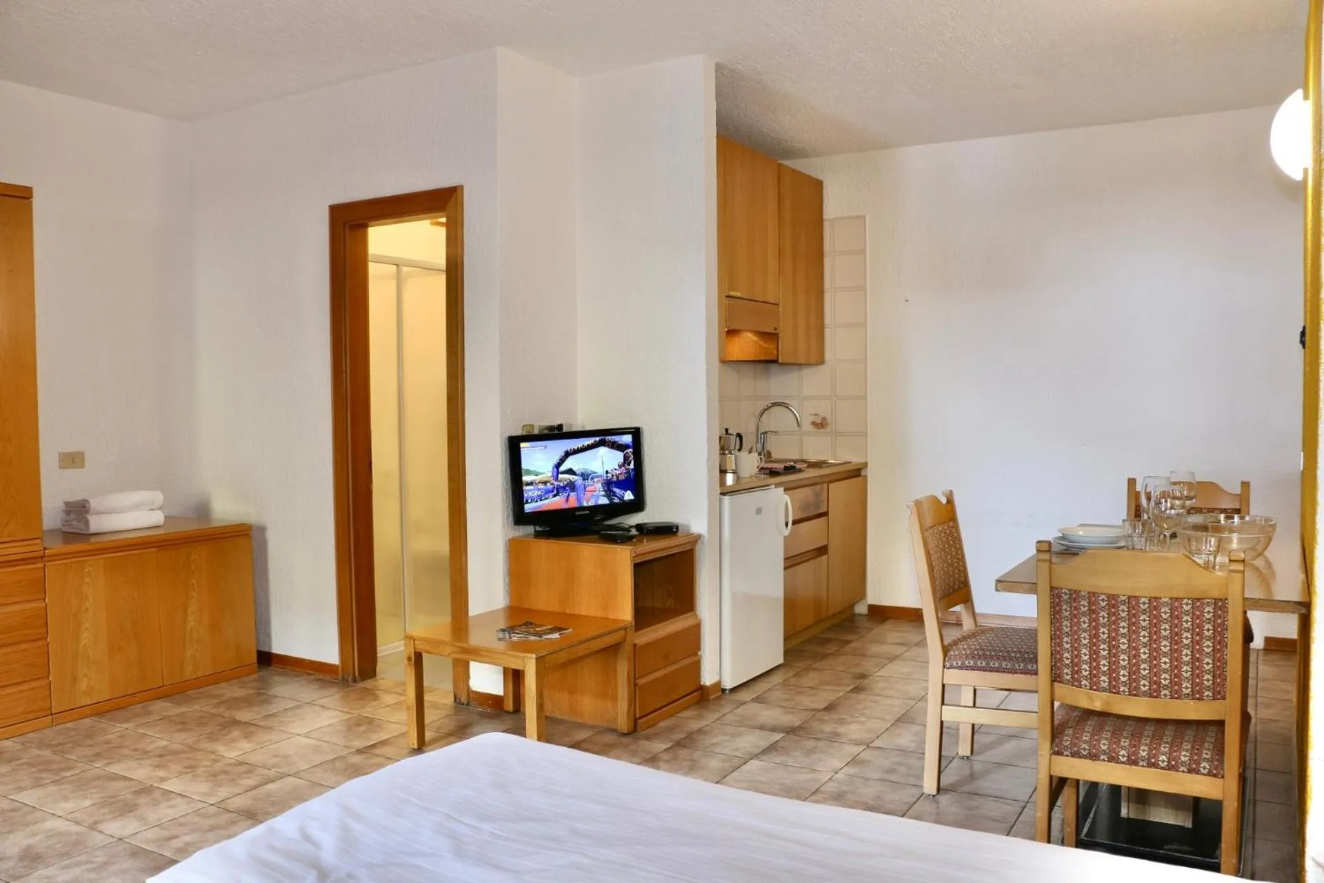 Bed in Residence Adele