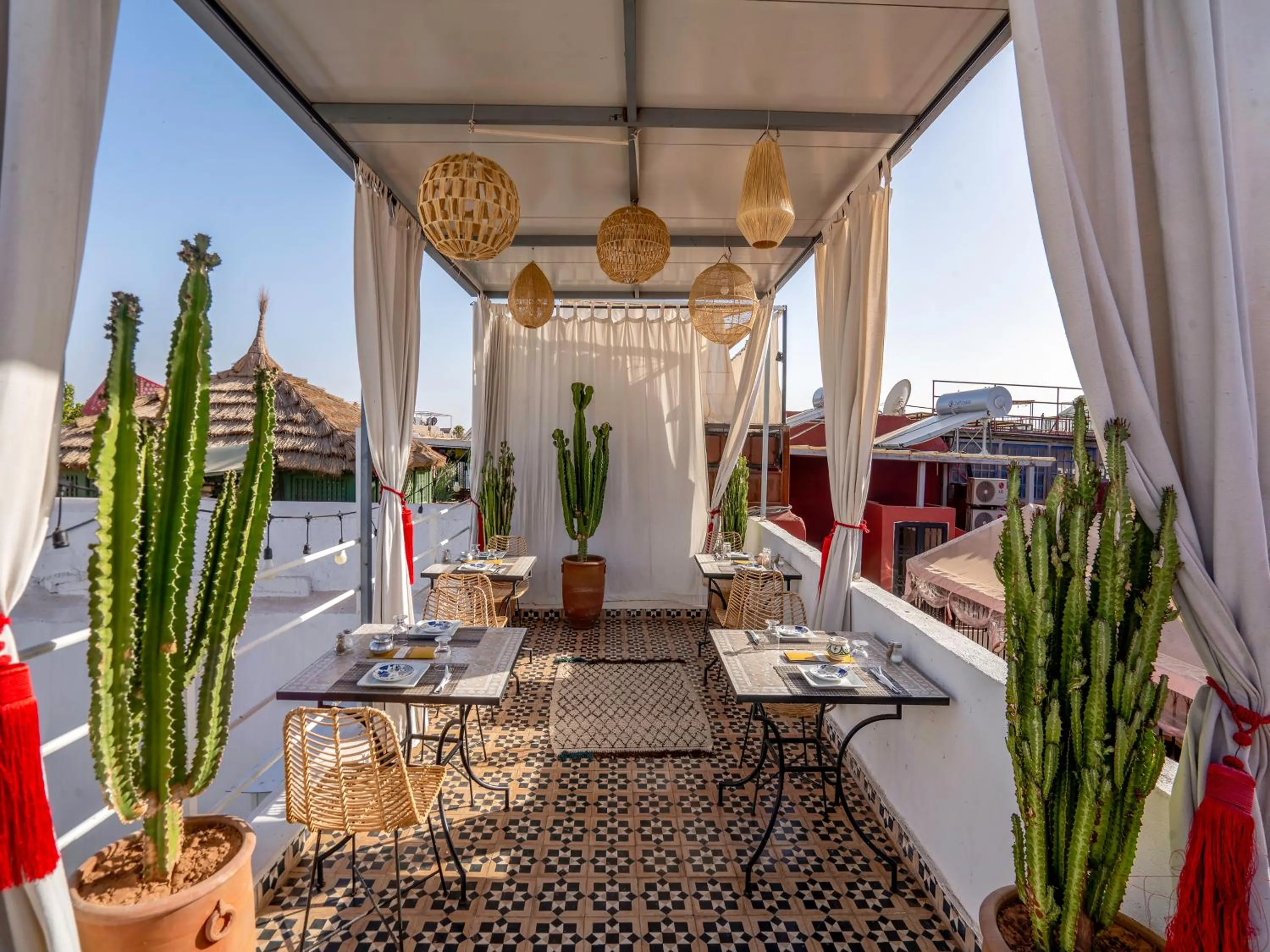 Balcony/Terrace in Riad Tzizwit Boutique Hotel & SPA