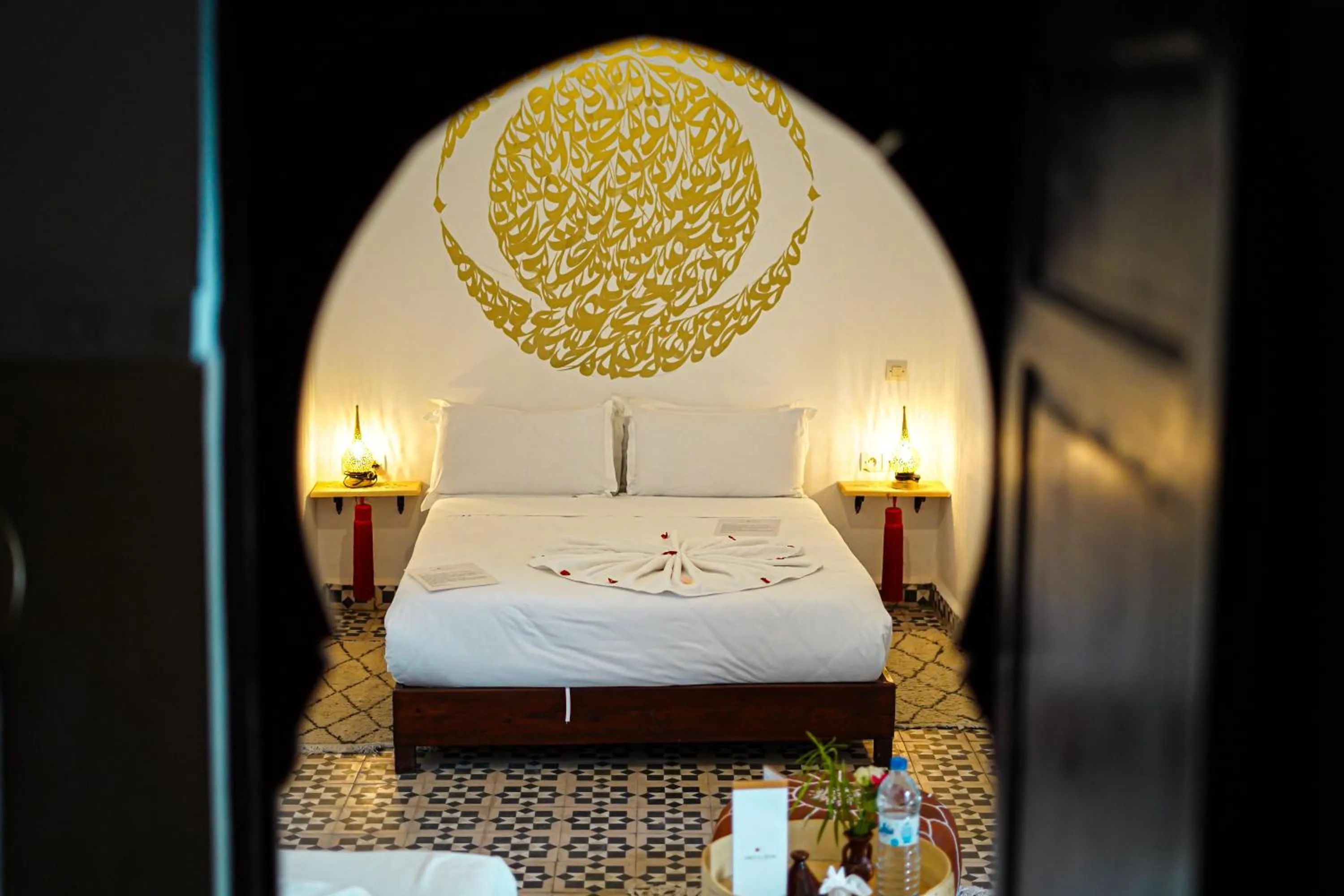 Bedroom, Bed in Riad Tzizwit Boutique Hotel & SPA