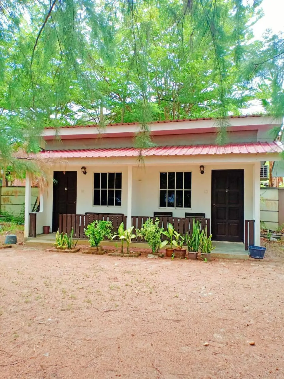Chenang Indah Chalets
