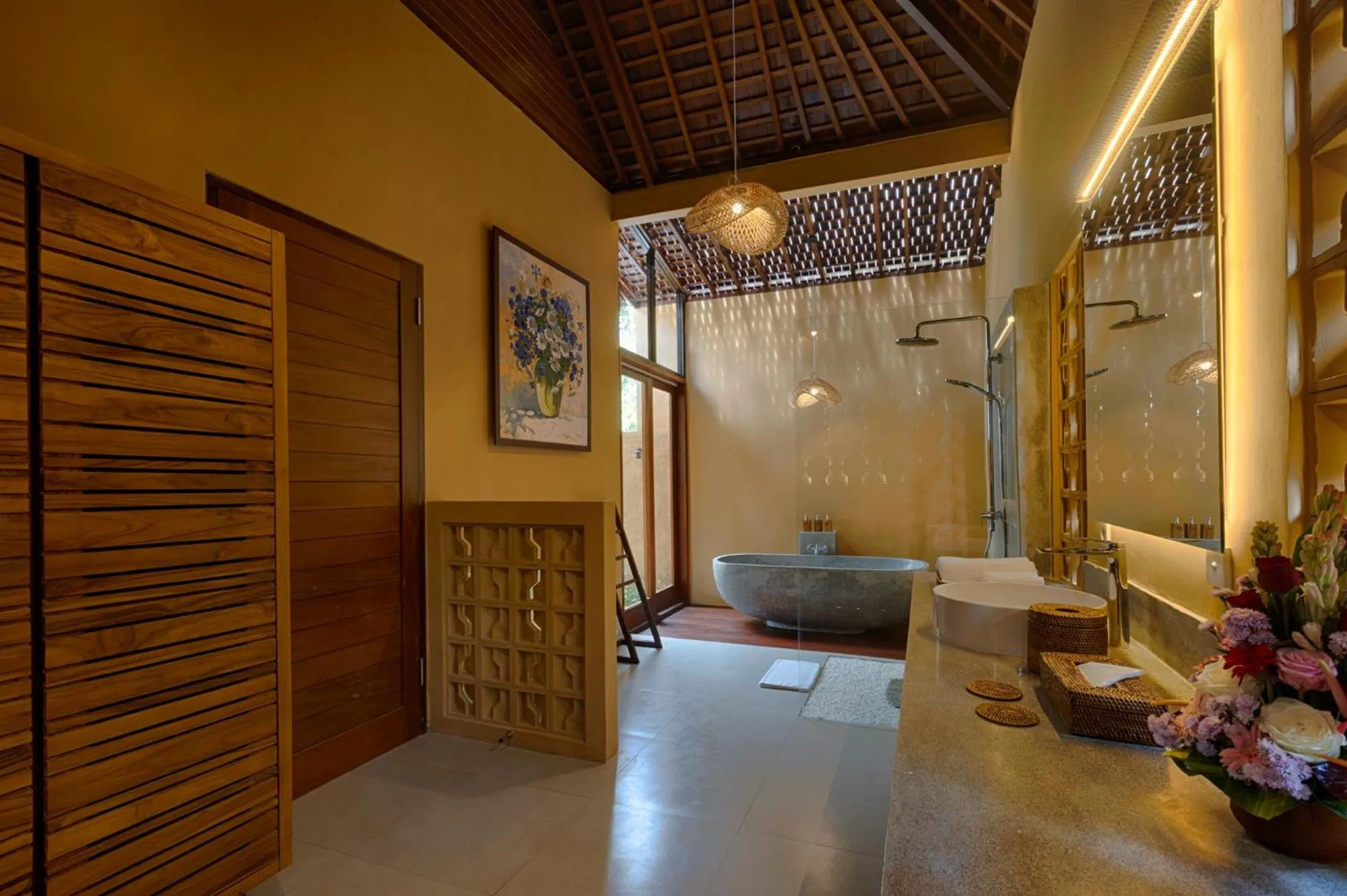 Bathroom in Samkhya Villas - Free 1x Floating Breakfast or Minibar