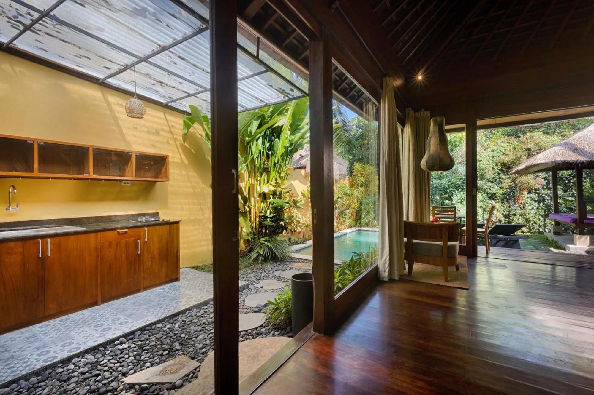 Kitchen or kitchenette in Samkhya Villas - Free 1x Floating Breakfast or Minibar