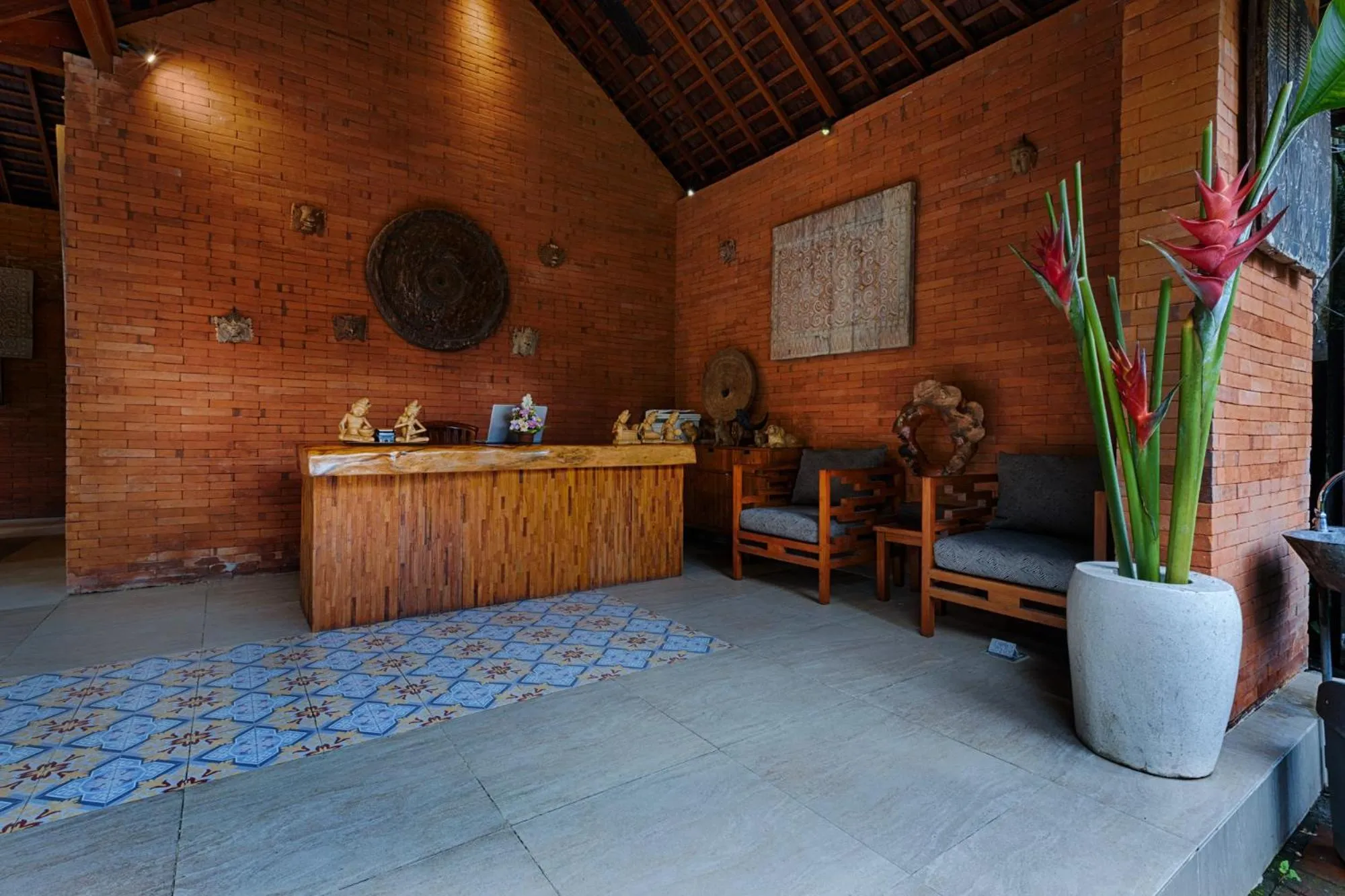 Property building in Samkhya Villas - Free 1x Floating Breakfast or Minibar