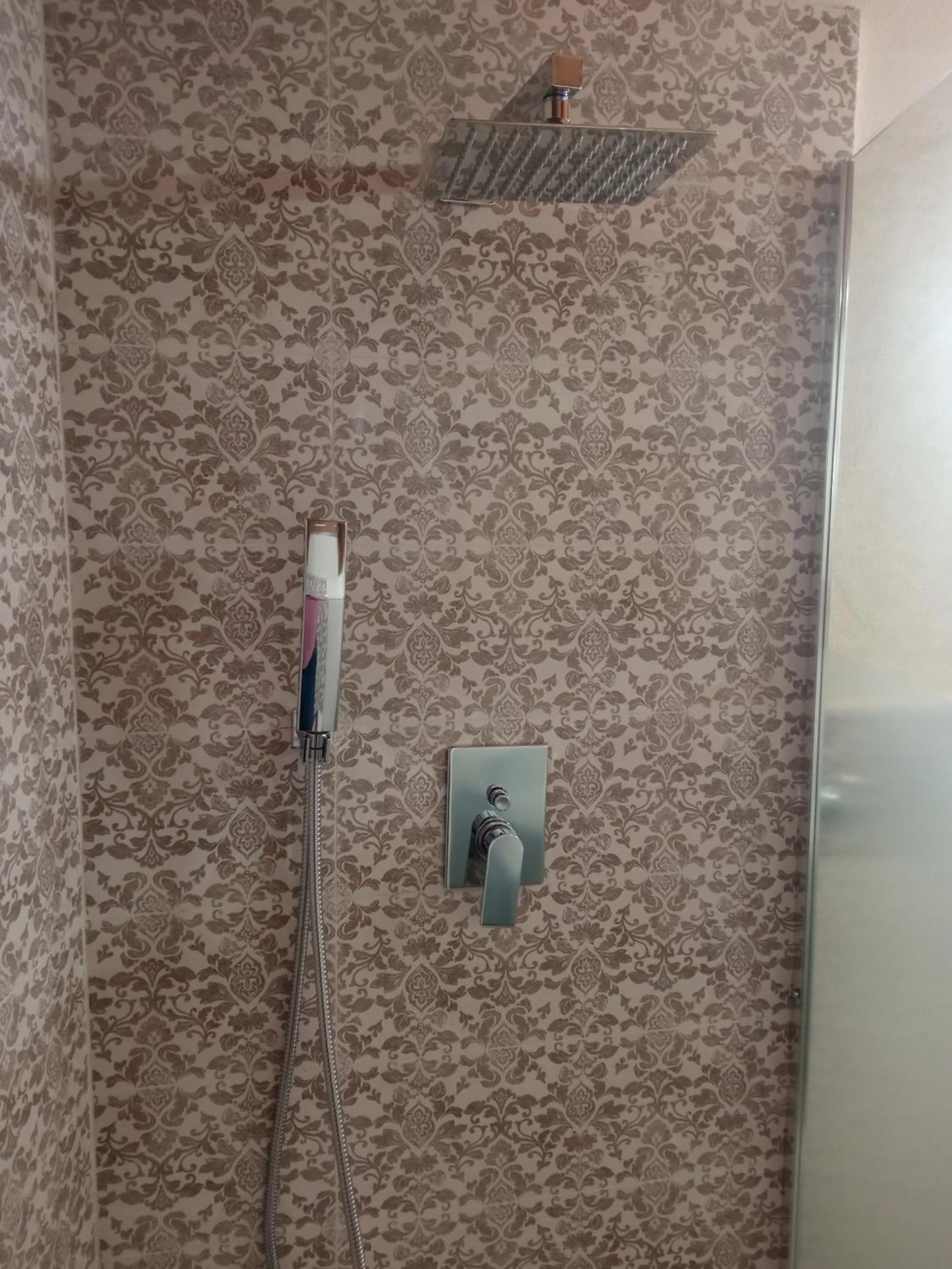 Shower in ToviMar Apartments