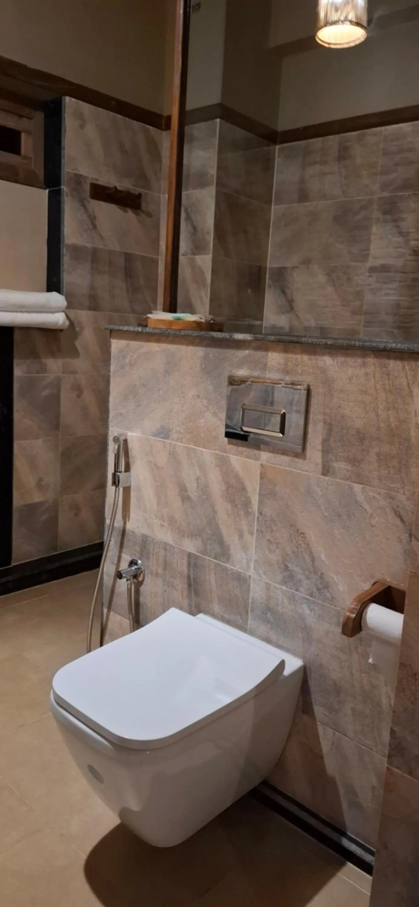 Bathroom in River View Jungle Camp