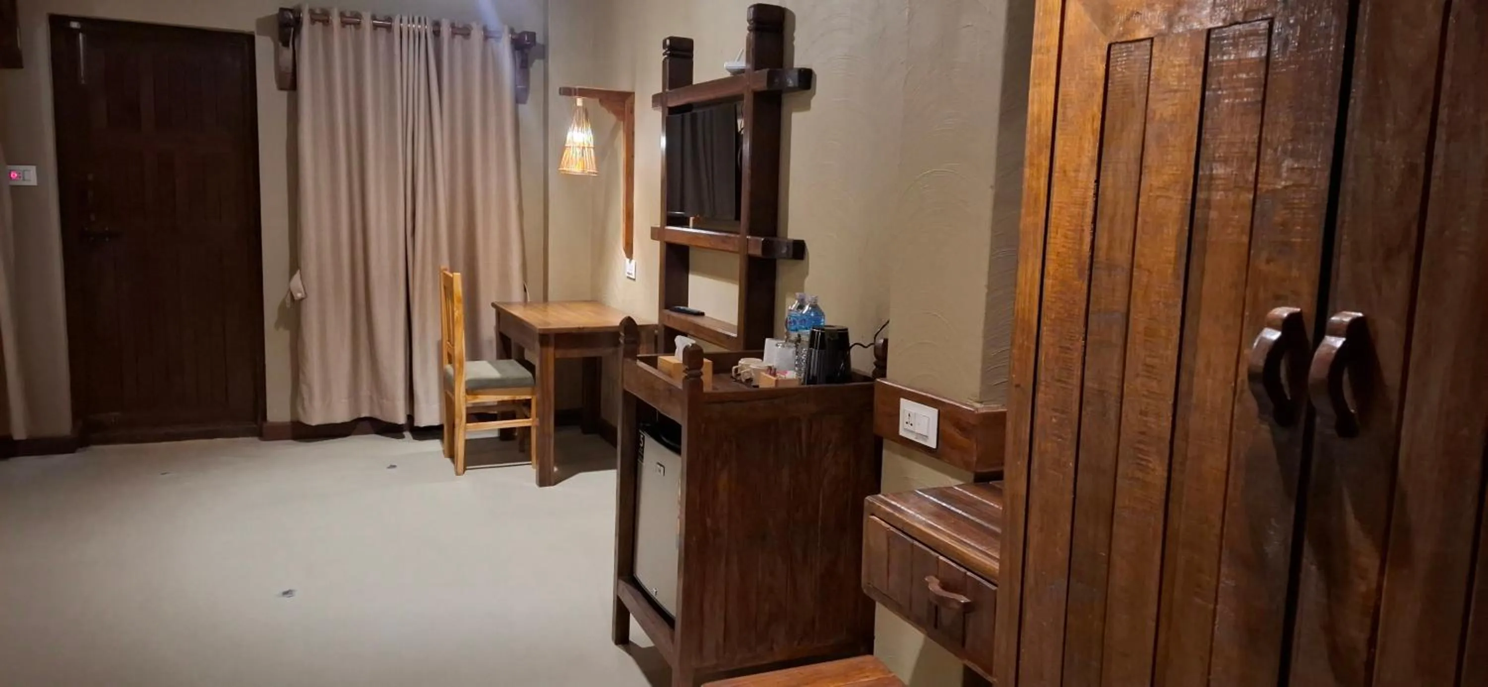 Coffee/tea facilities in River View Jungle Camp