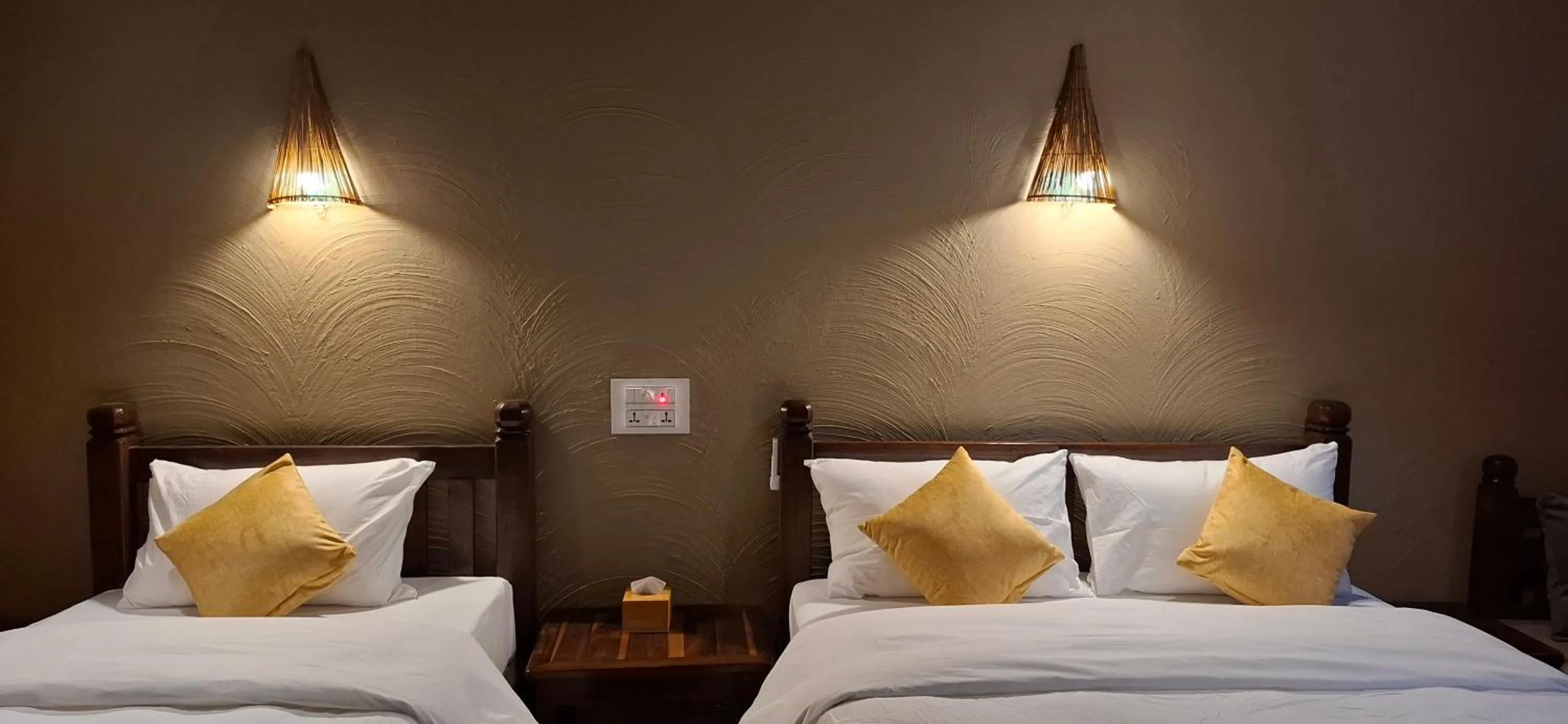 Bedroom, Bed in River View Jungle Camp