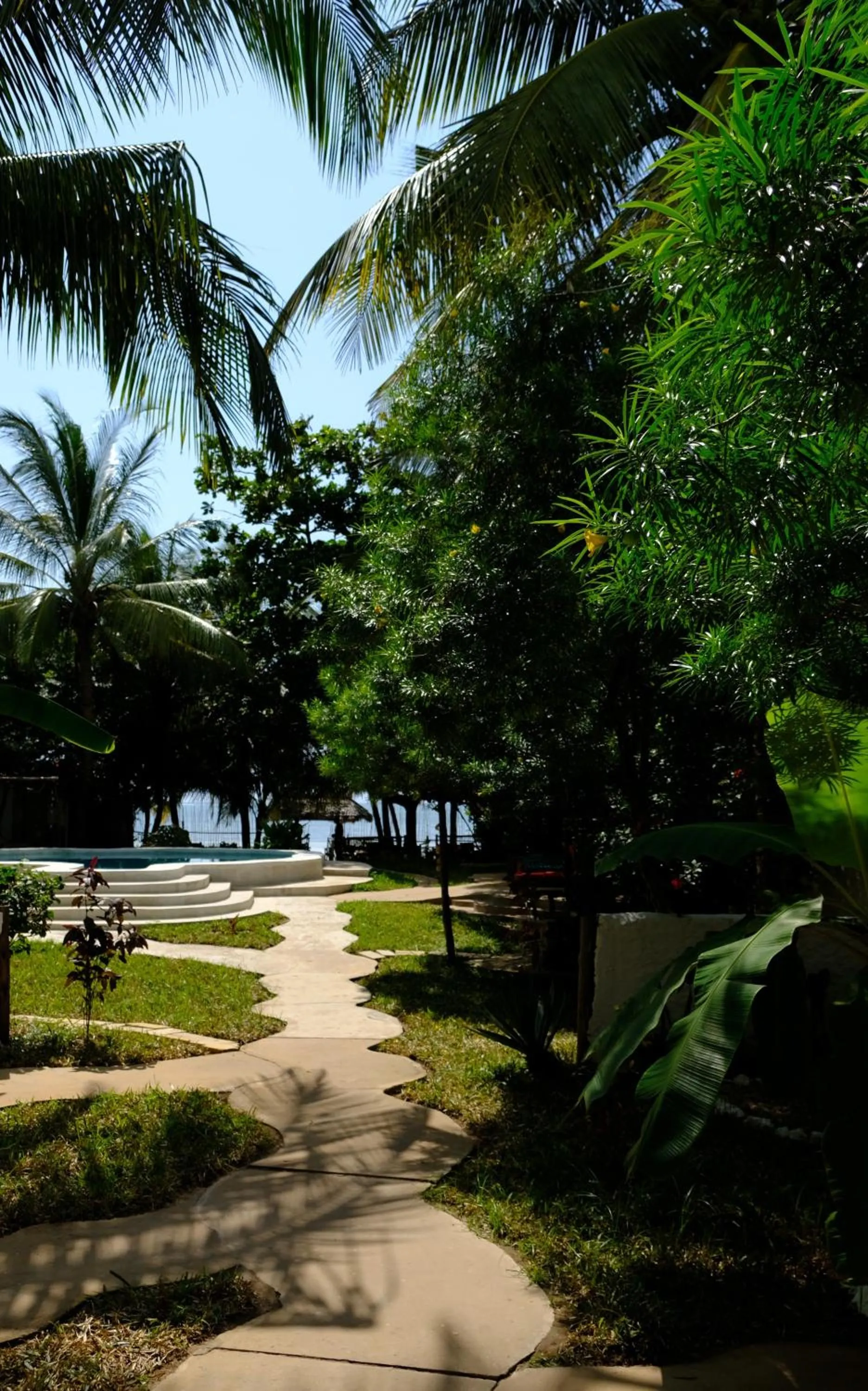 Natural landscape in Kobe House