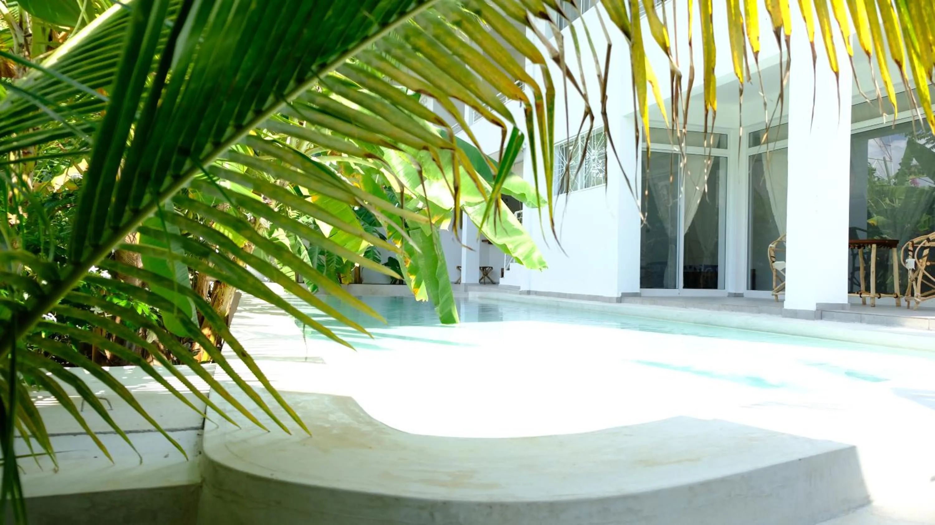 Property building in Kobe House