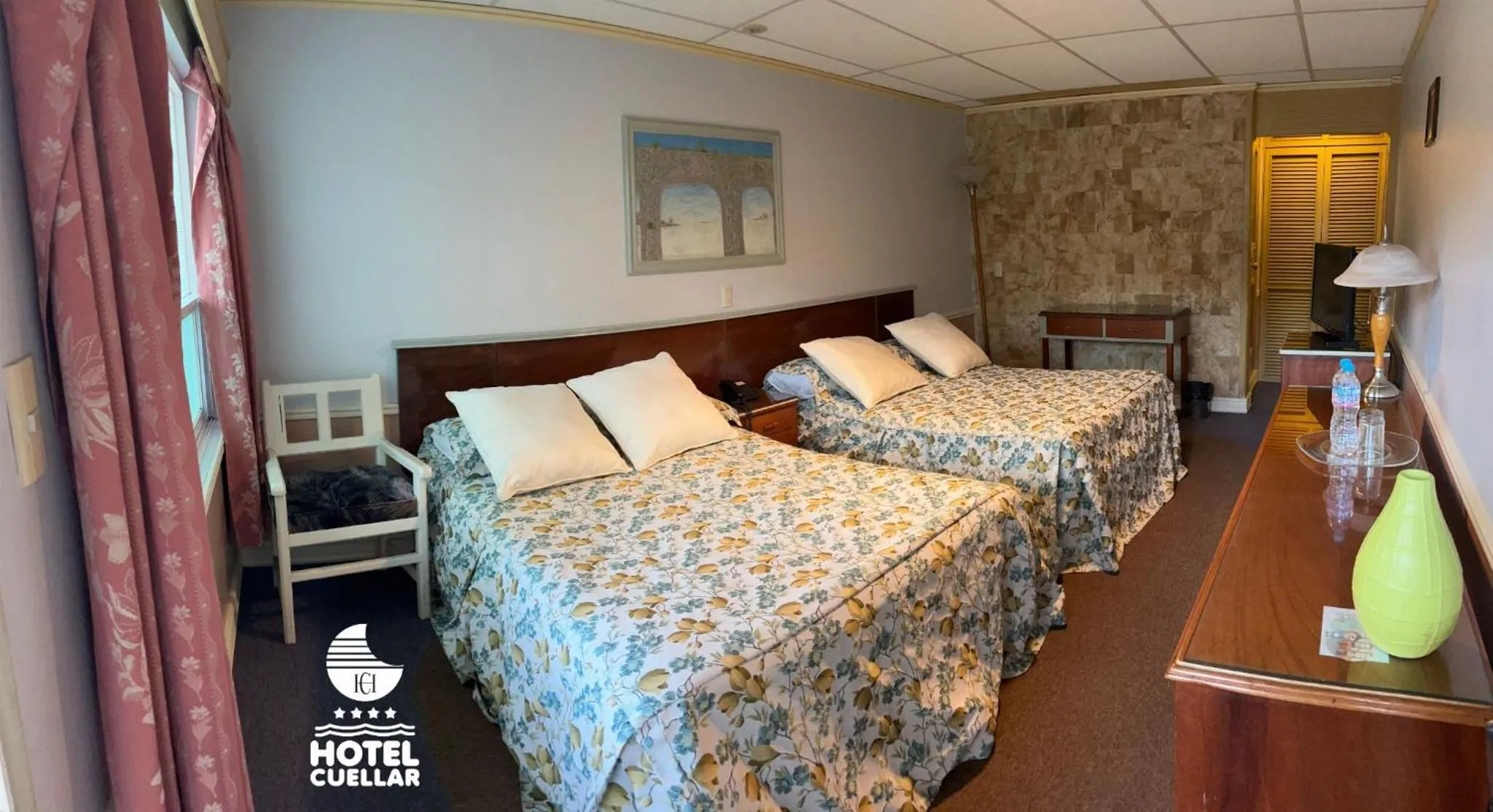 Bed in Hotel Cuellar