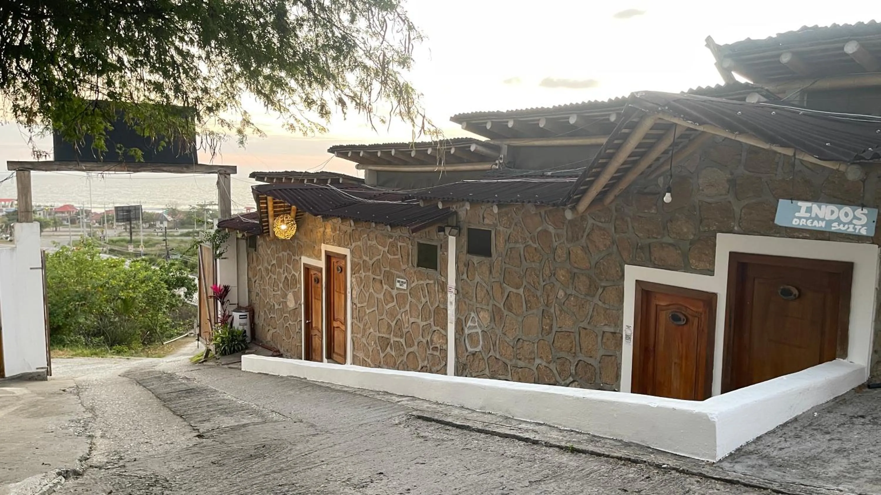 Property building in Punta Hills Montanita