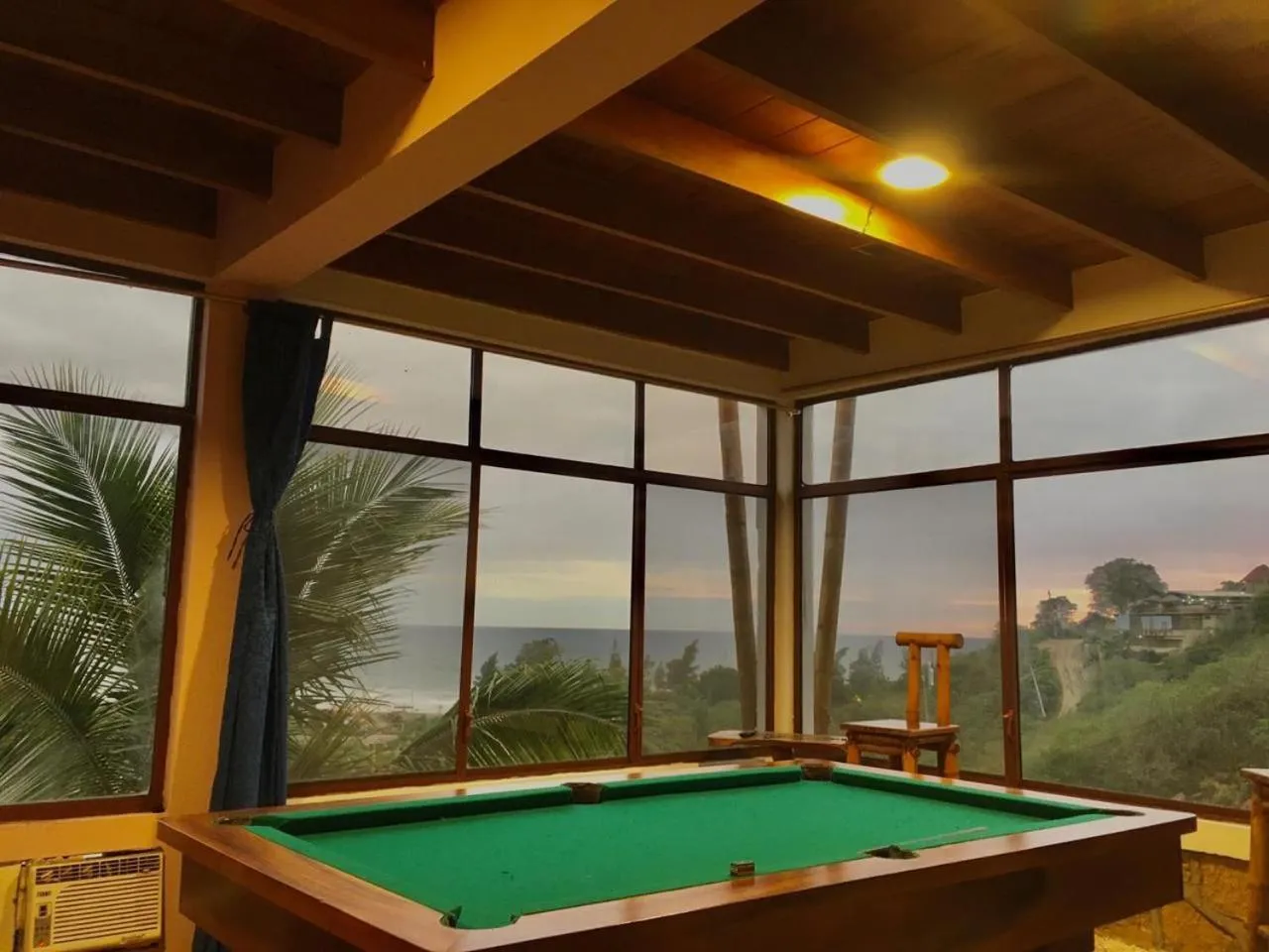 Game Room in Punta Hills Montanita