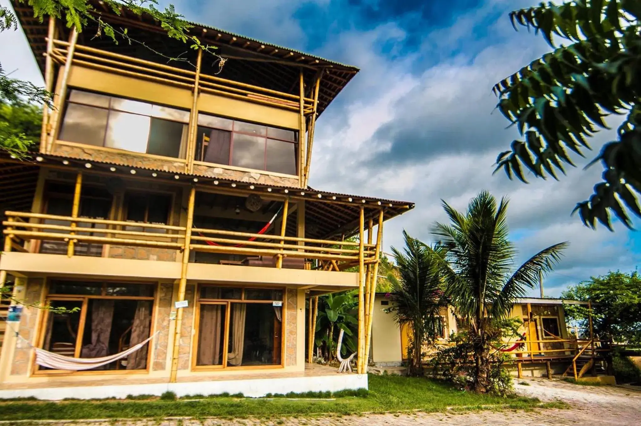 Punta Hills Montanita Punta Hills Montanita