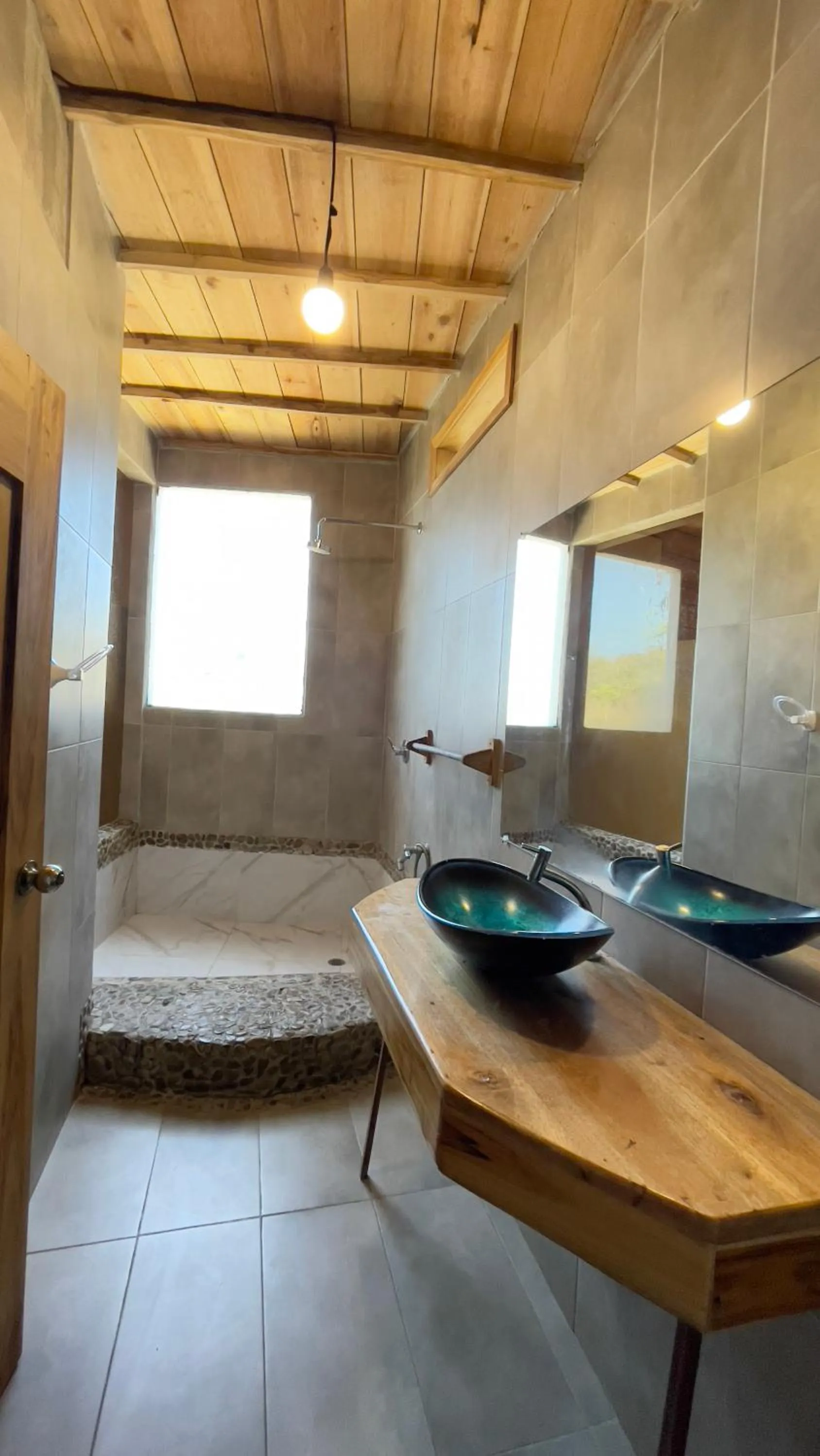 Bathroom in Punta Hills Montanita