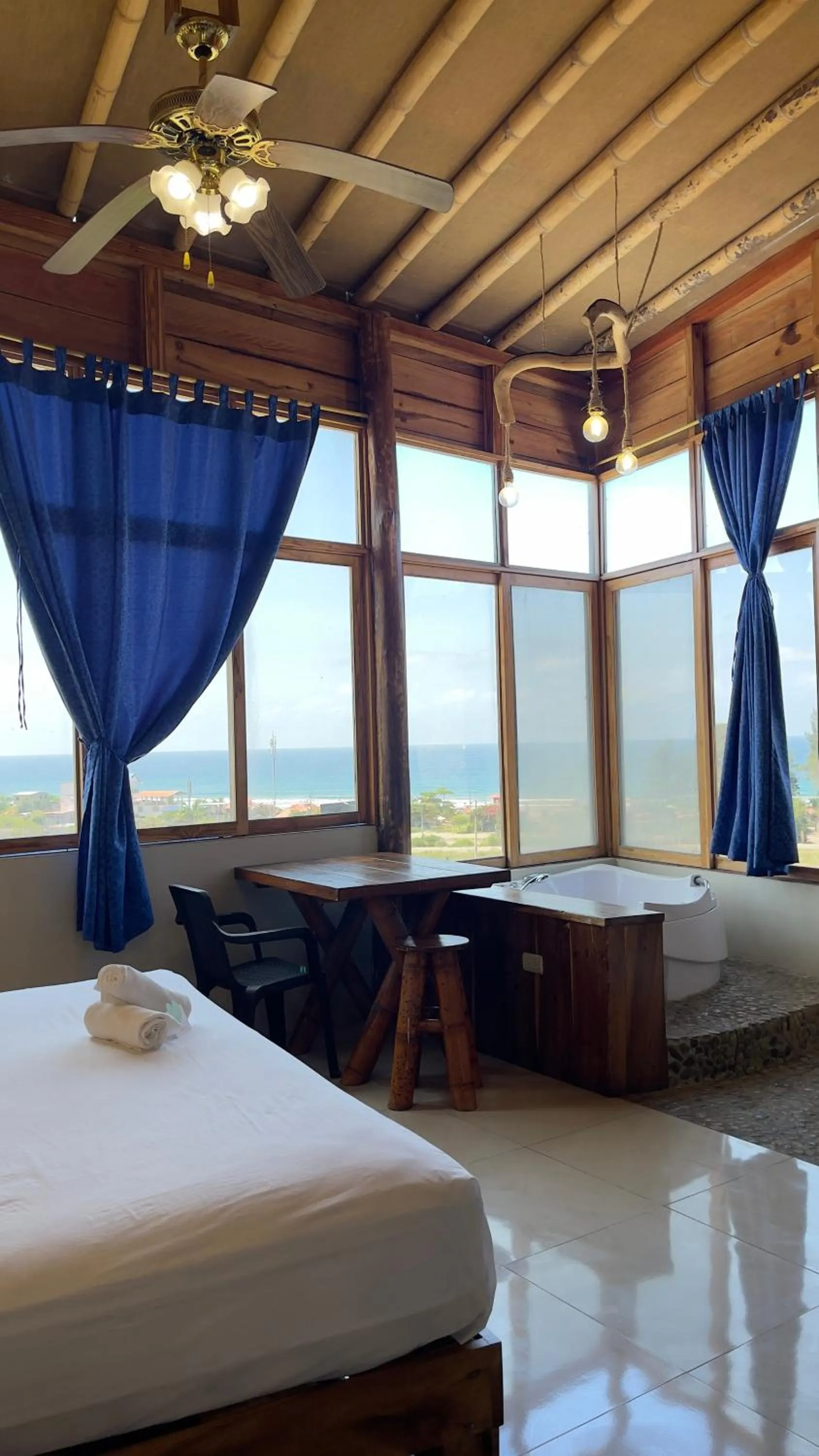 Bed in Punta Hills Montanita