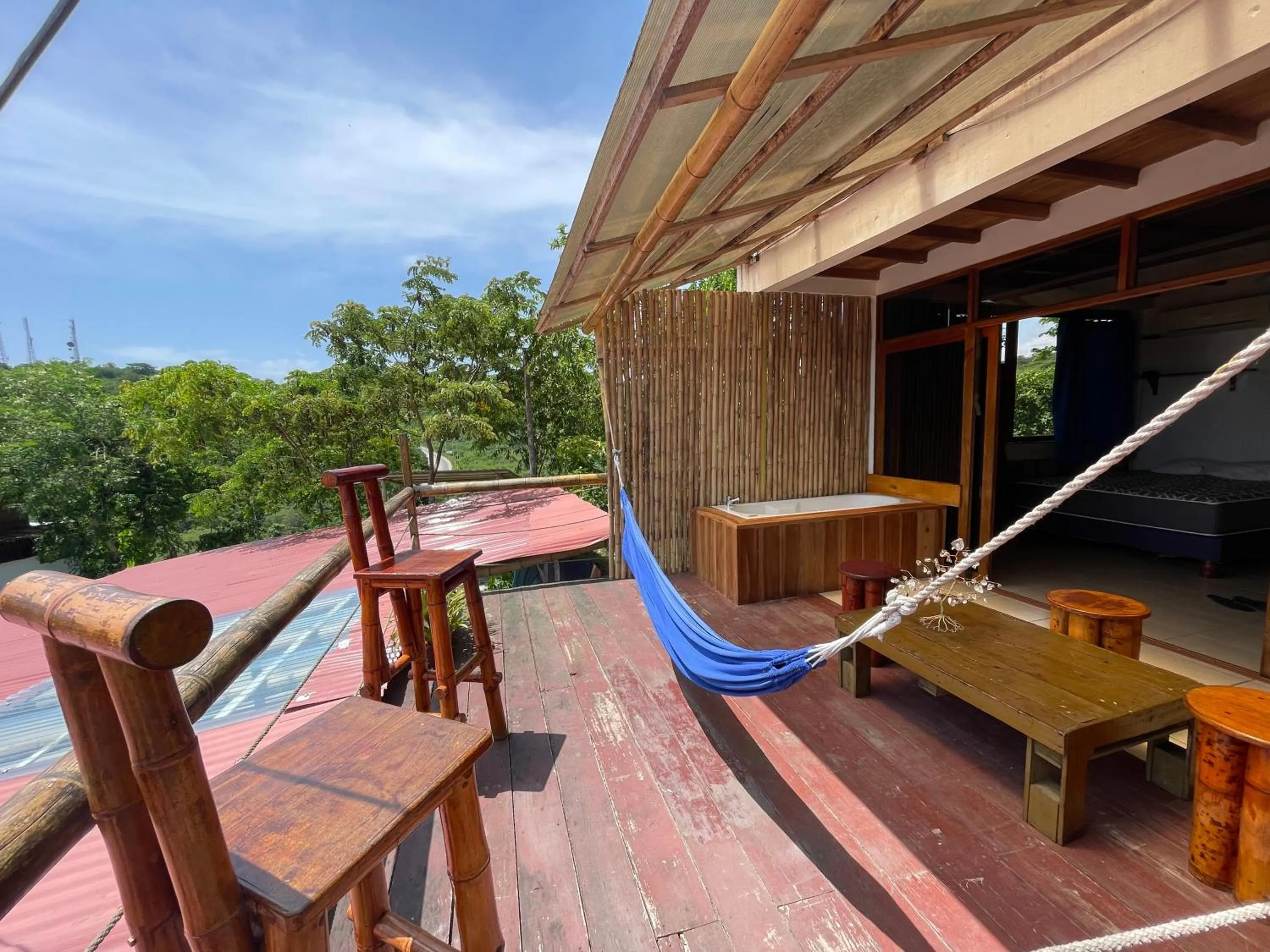 Restaurant/places to eat in Punta Hills Montanita