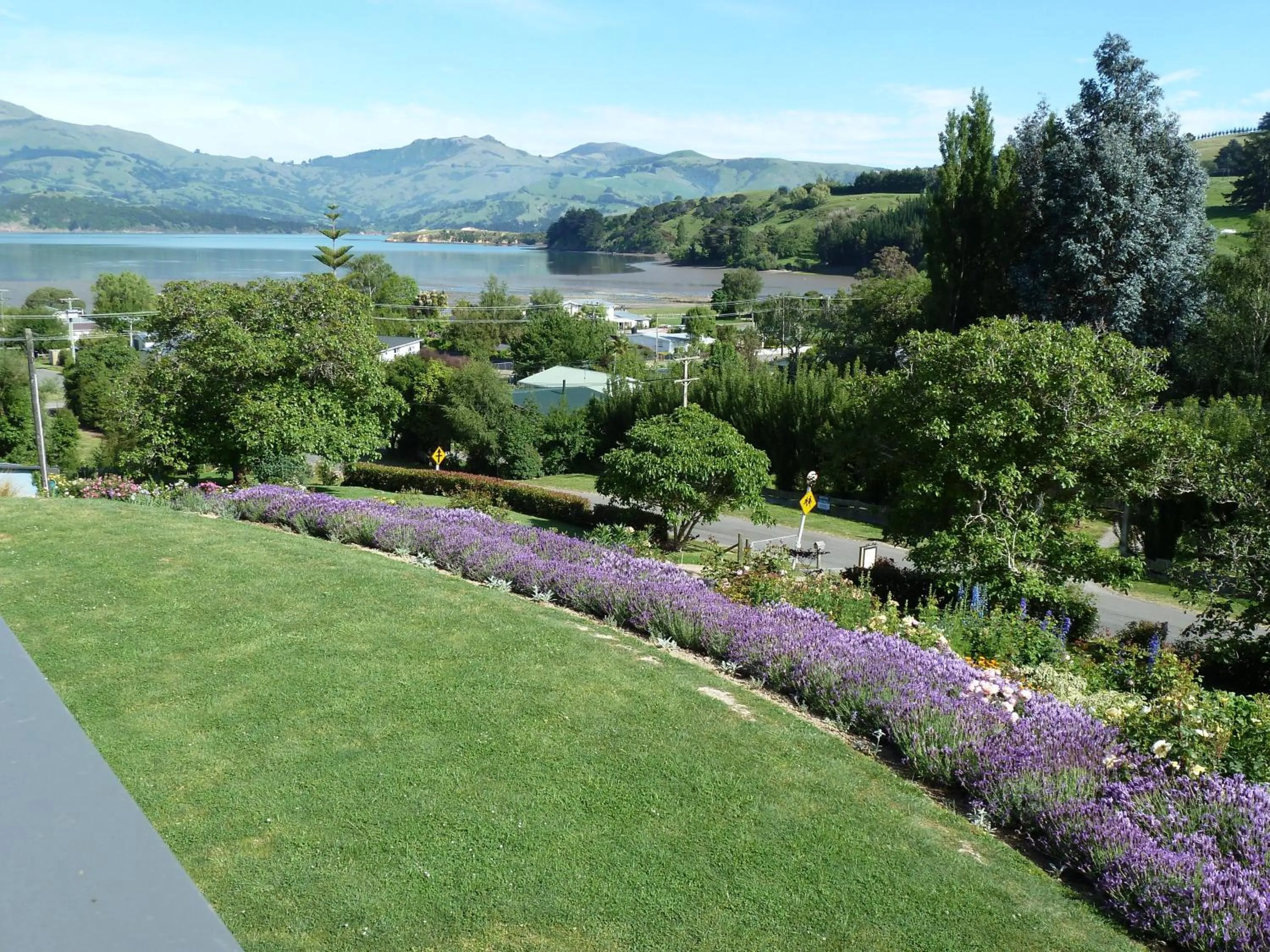 Neighbourhood in L'abri Bed and Breakfast