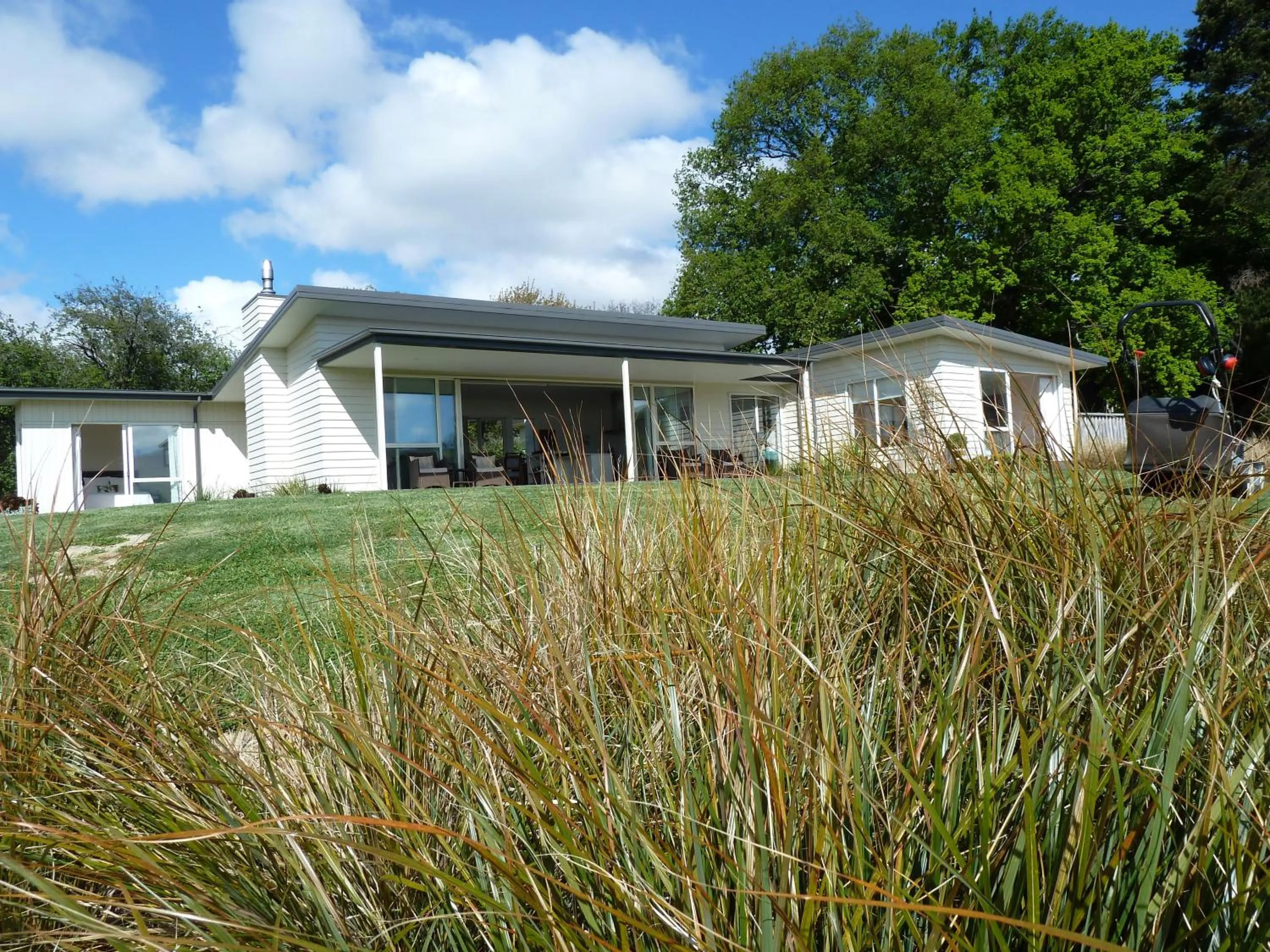 Facade/entrance in L'abri Bed and Breakfast