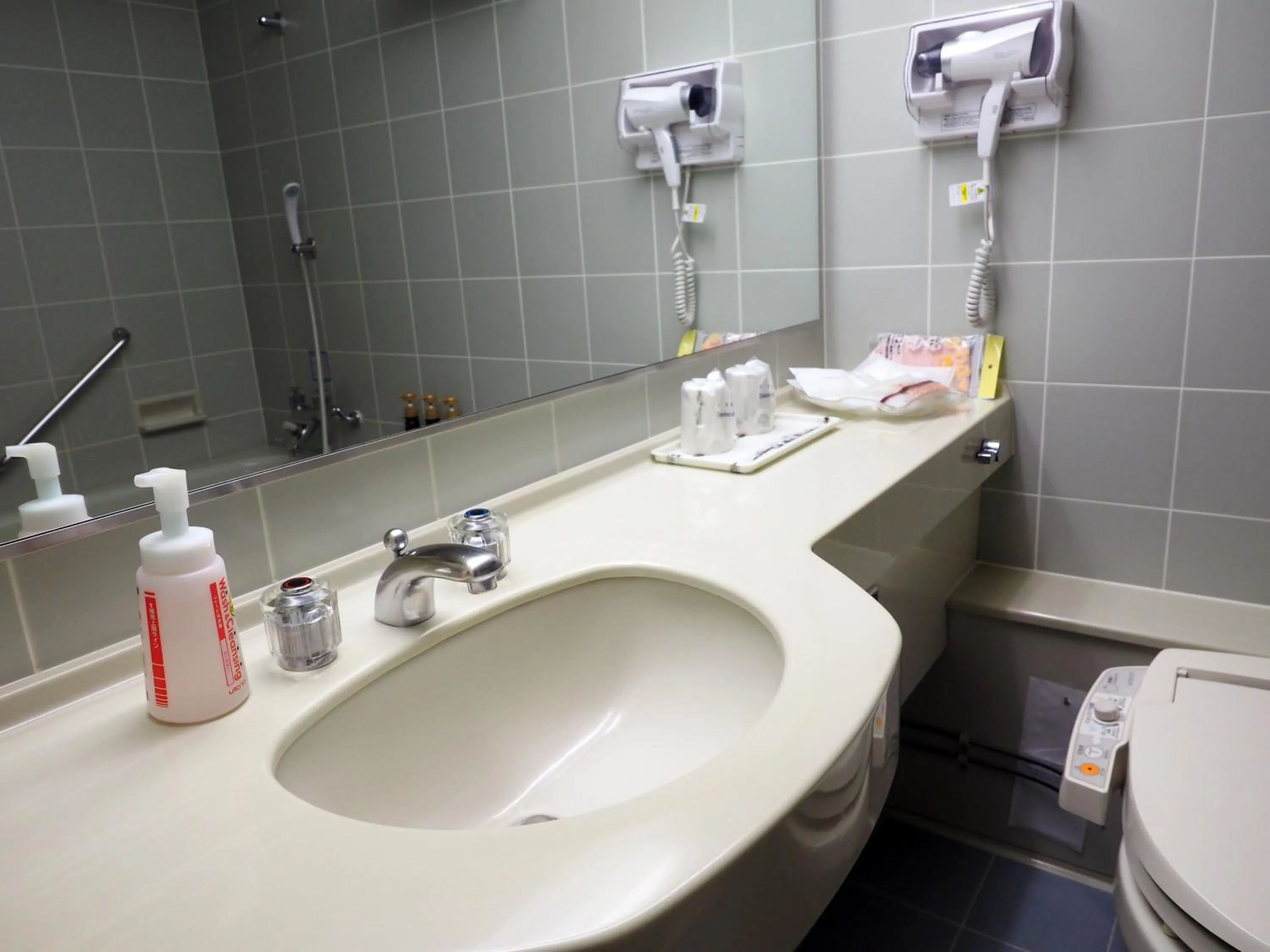 Bathroom in Log Hotel Larch Lake Kanayama