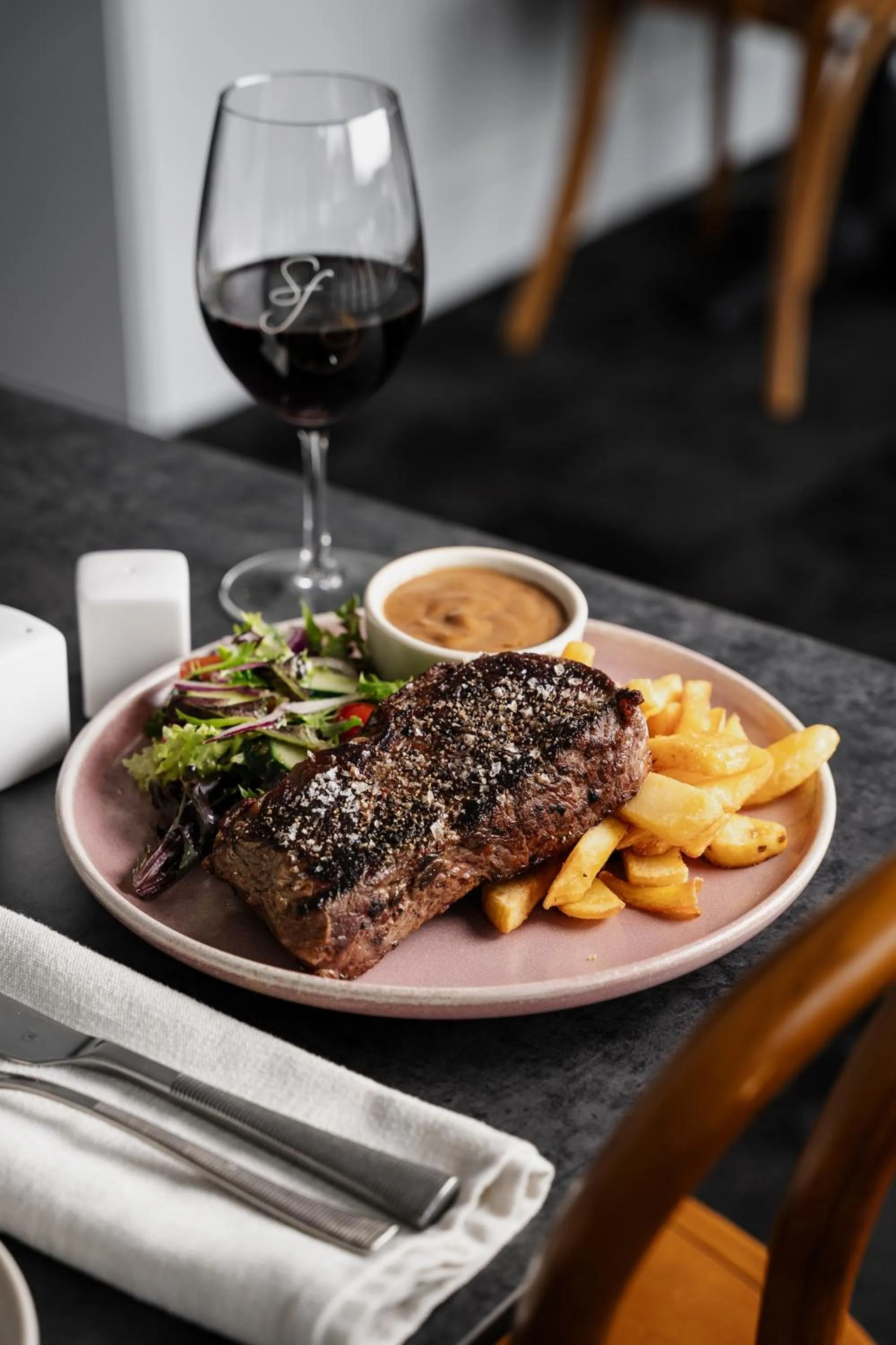 Restaurant/places to eat in St Francis Winery