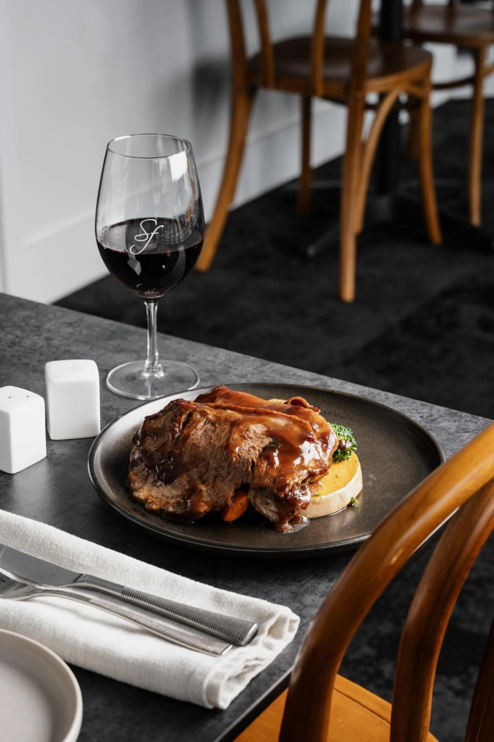 Restaurant/places to eat in St Francis Winery