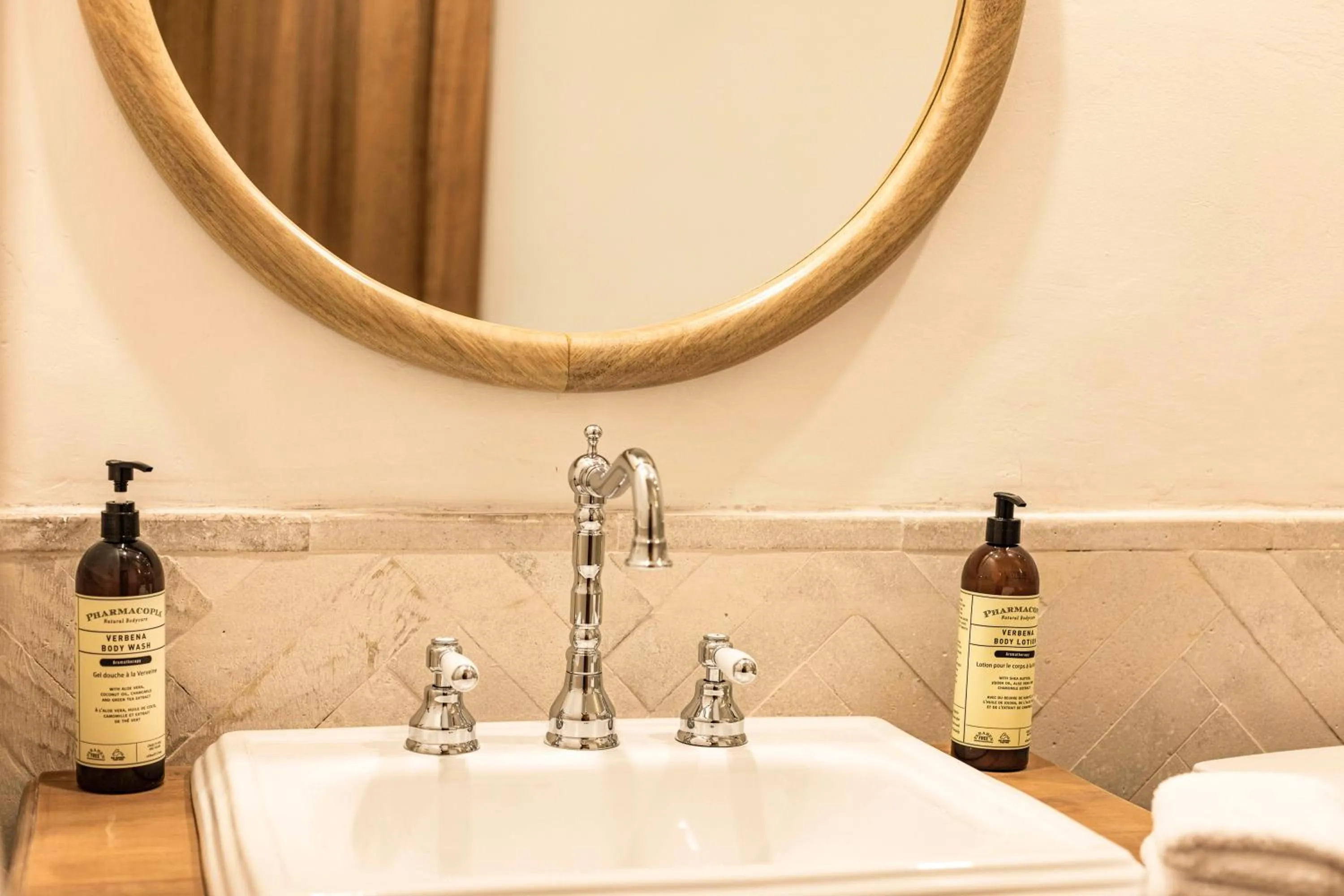 Bathroom in Casa Clara by Ananay Hotels