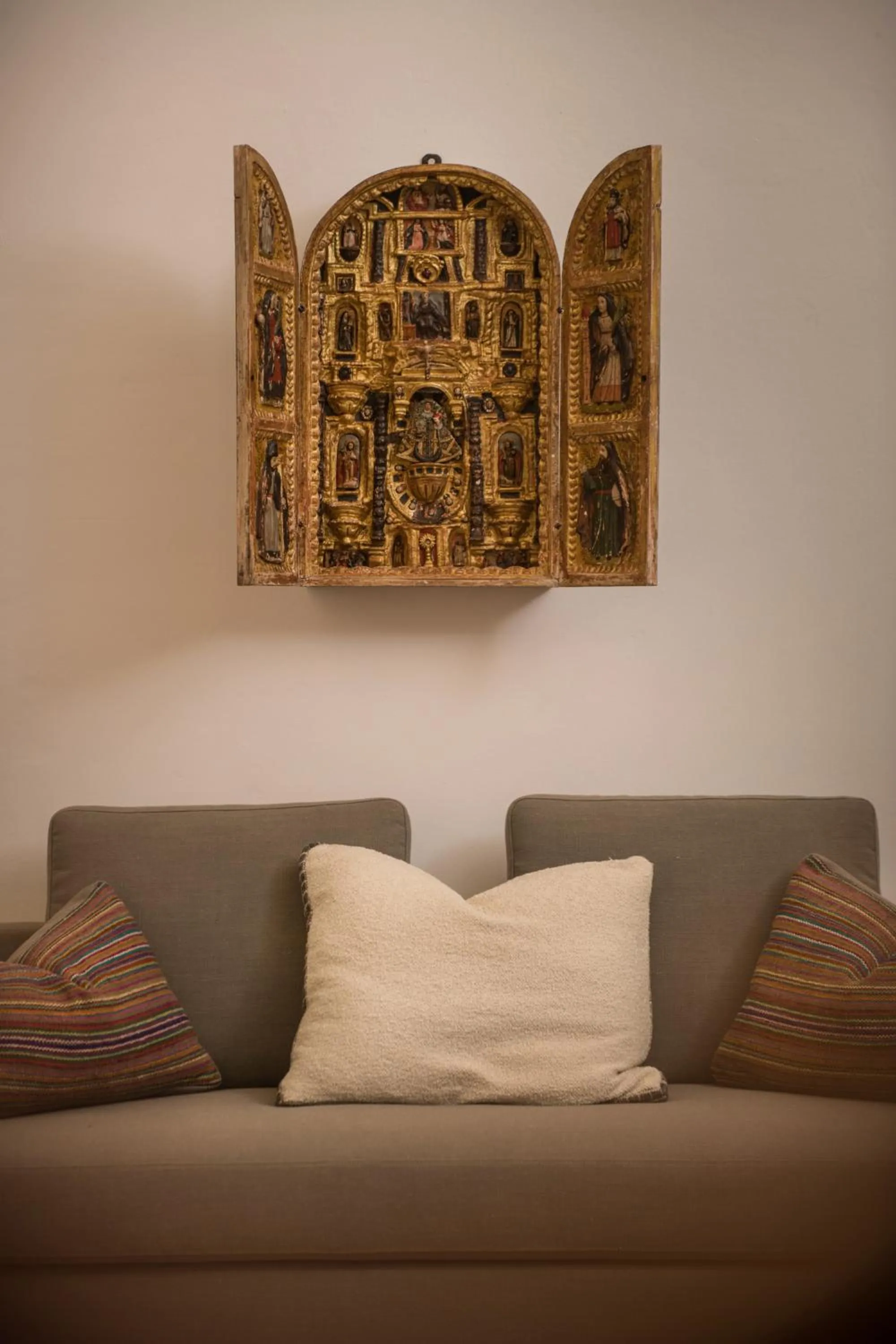 Decorative detail in Casa Clara by Ananay Hotels