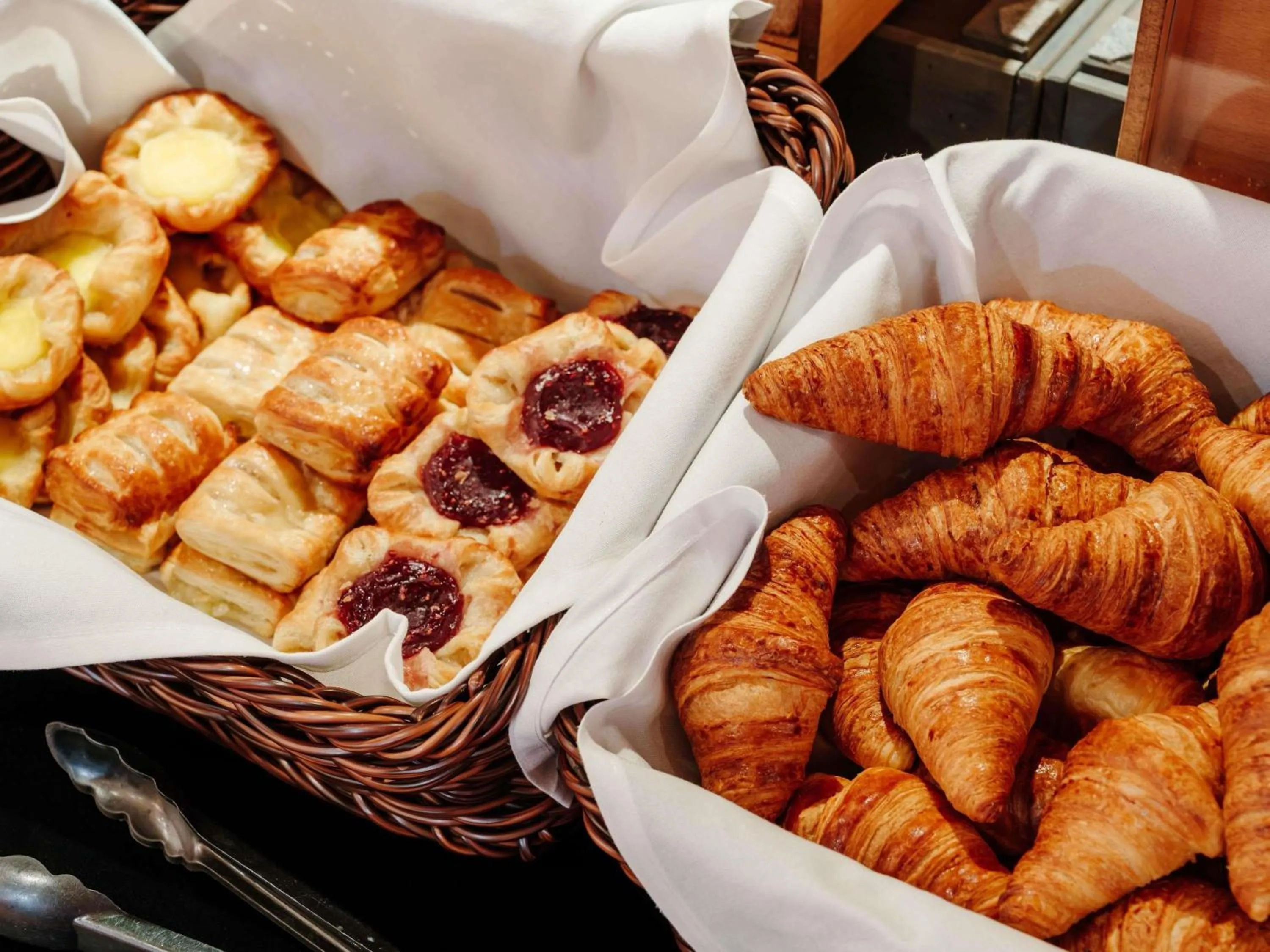 Breakfast in Mercure Daventry Court Hotel