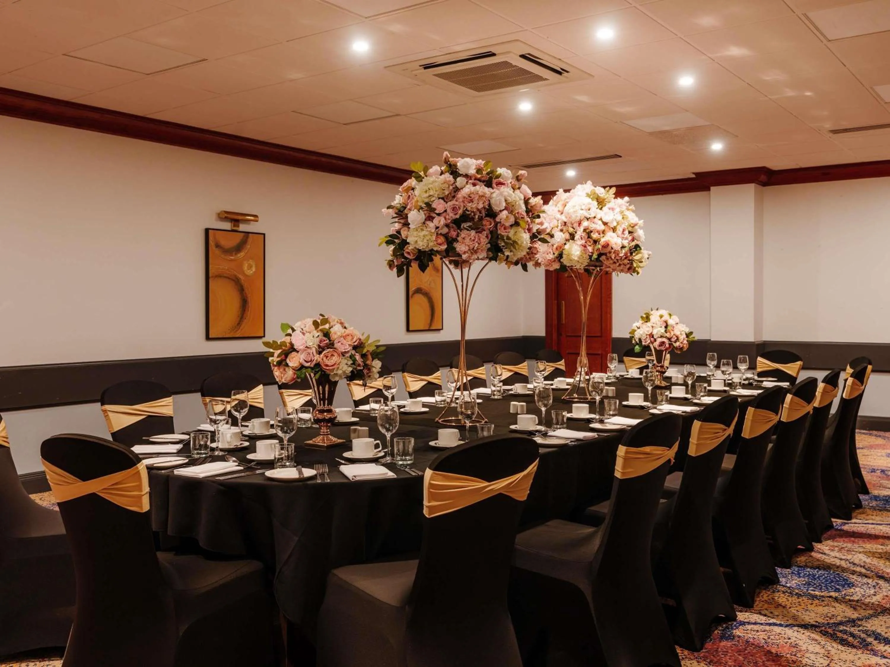 Meeting/conference room in Mercure Daventry Court Hotel