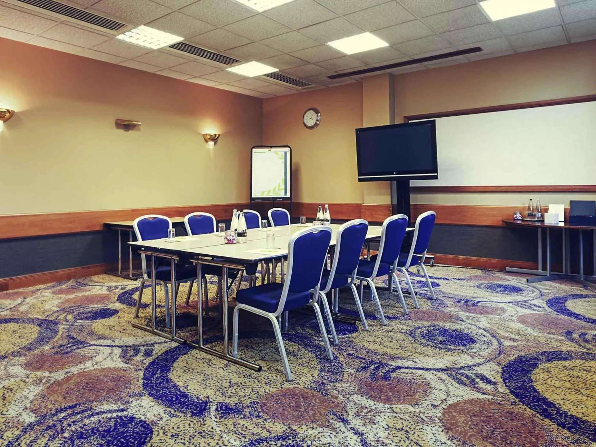 Meeting/conference room in Mercure Daventry Court Hotel
