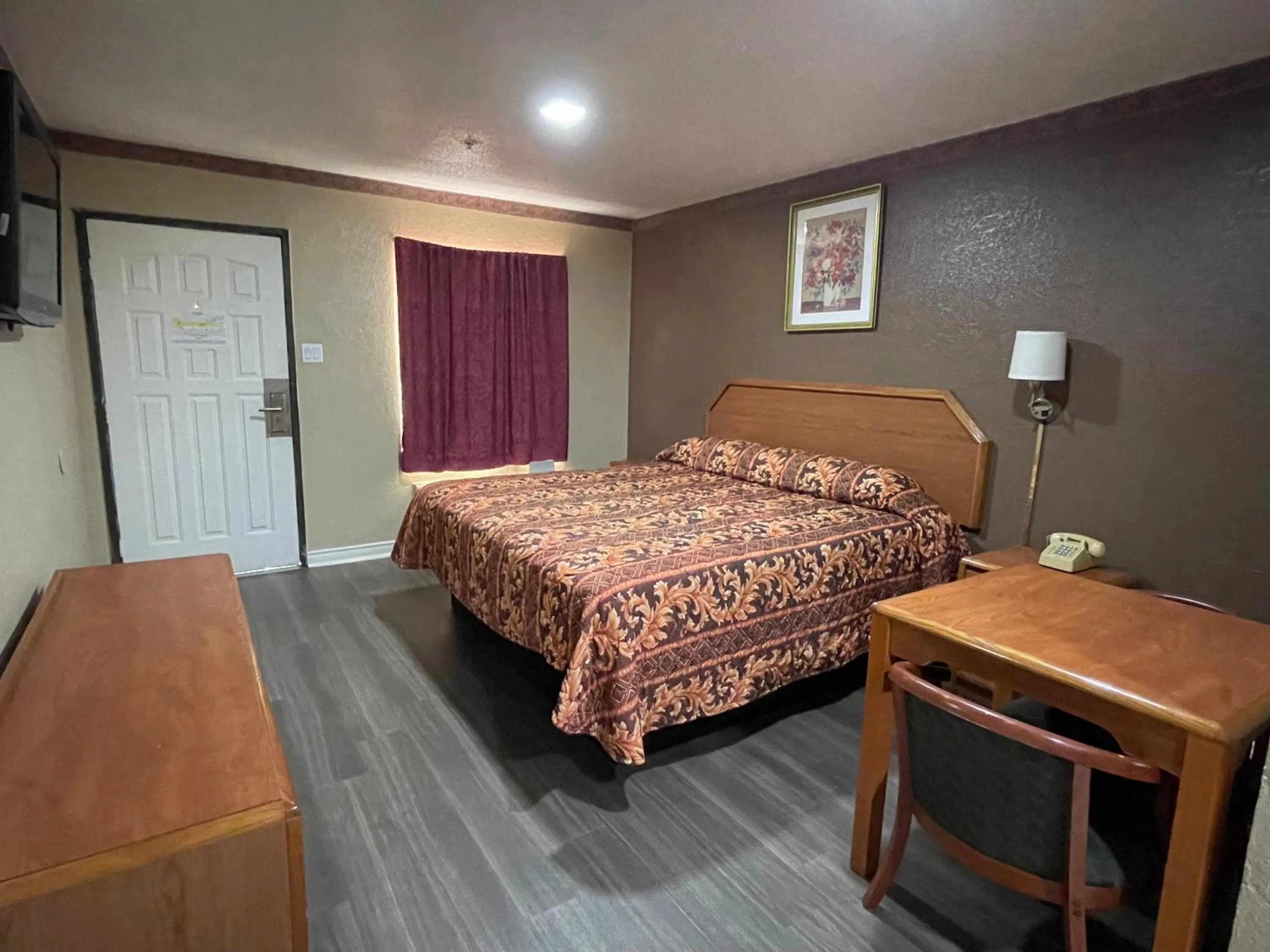 Bed in Ankur Inn Motel