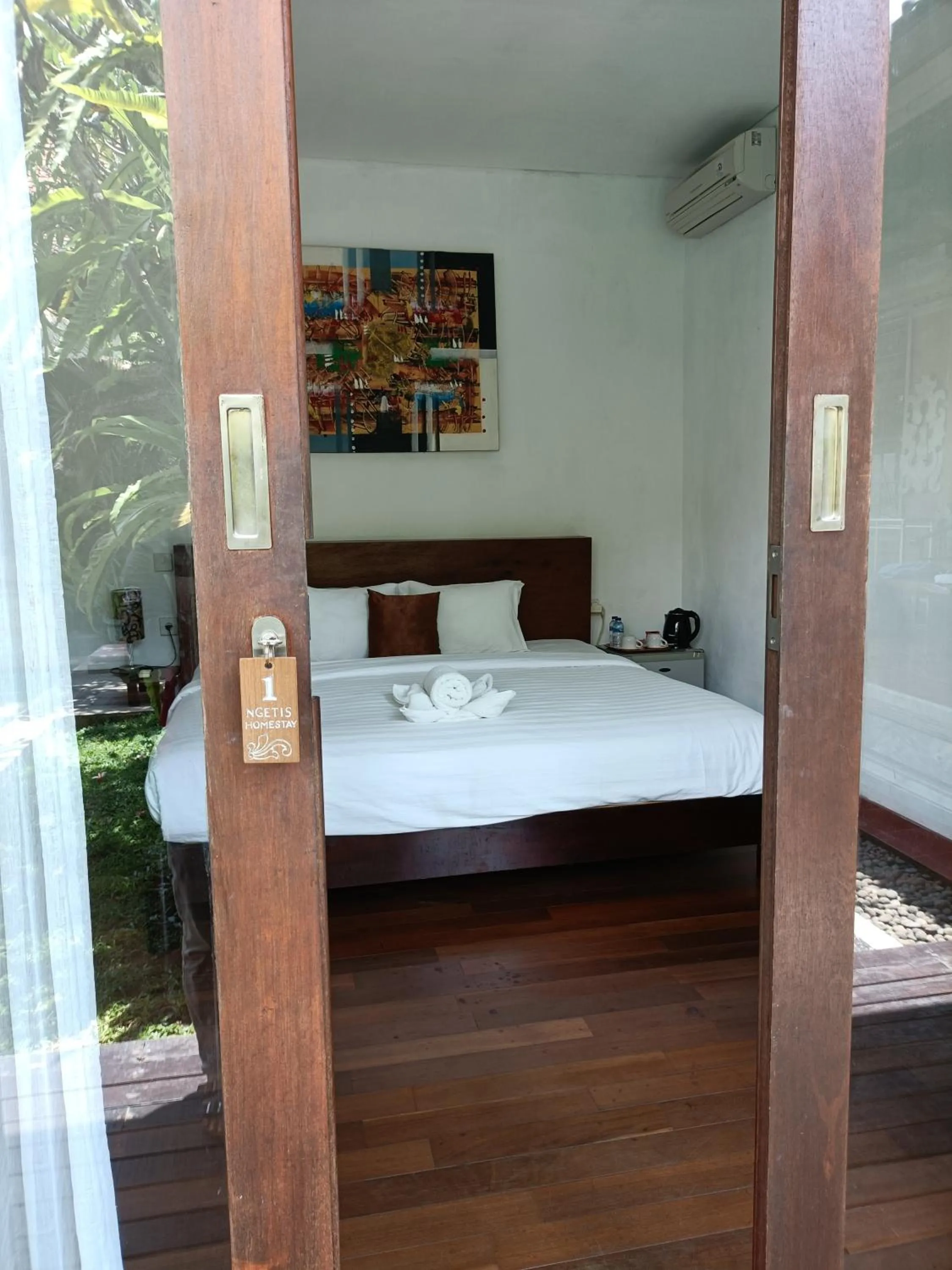Property building, Bed in Ngetis Home Stay