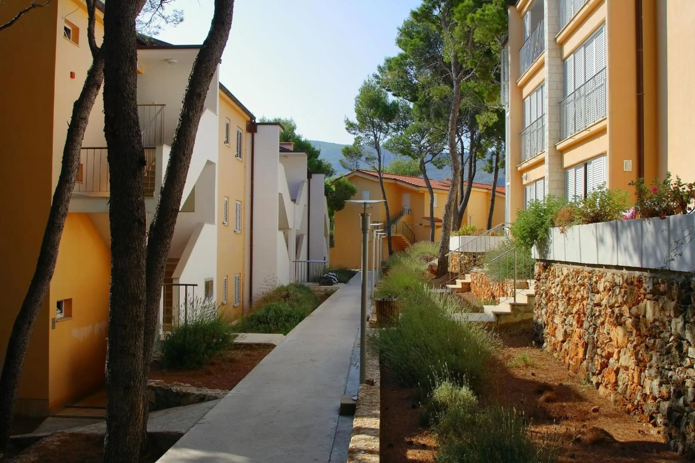 Facade/entrance in Fontana Bayside Park